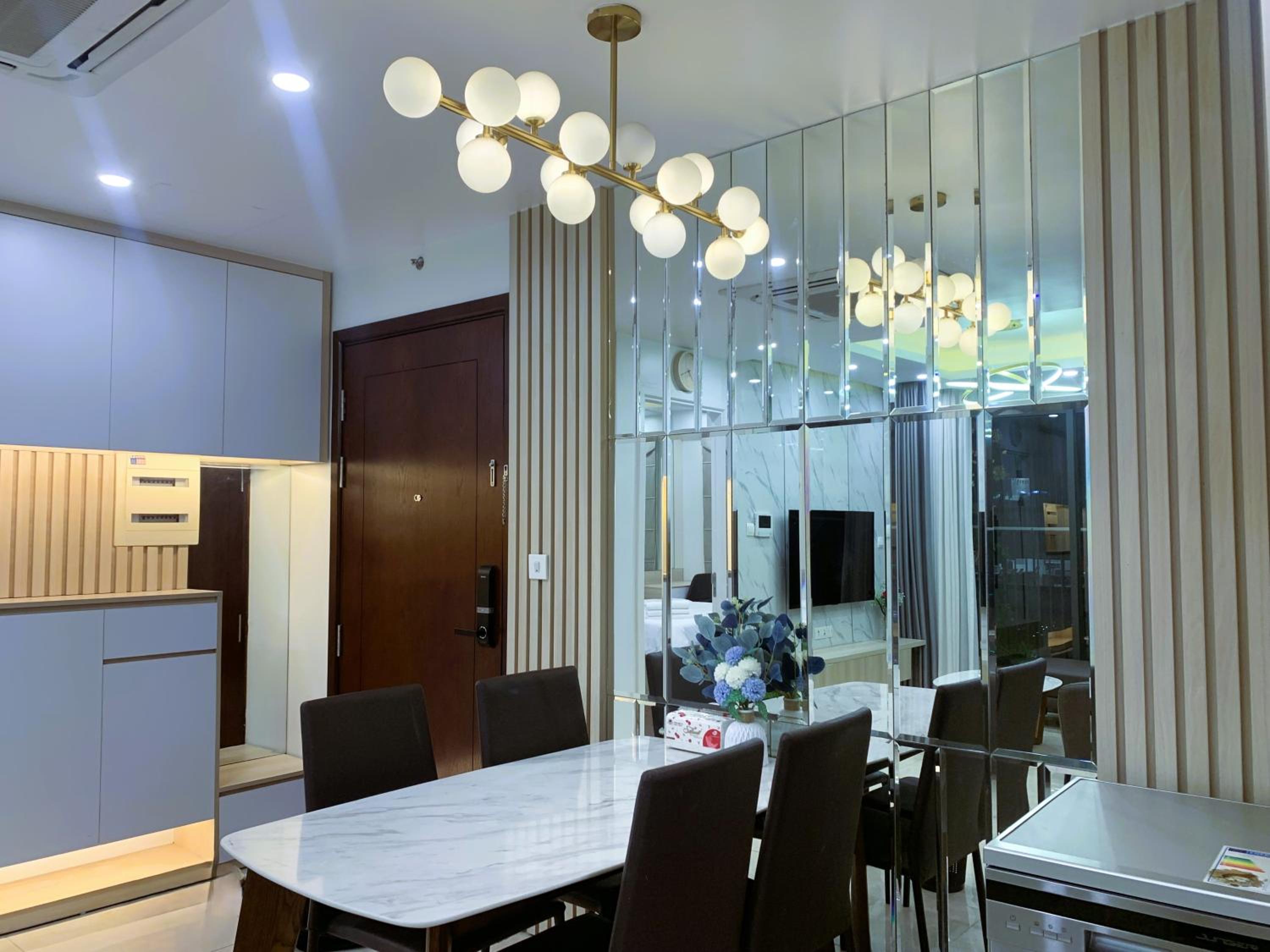Sunny - D'capitale Tranquil Suites