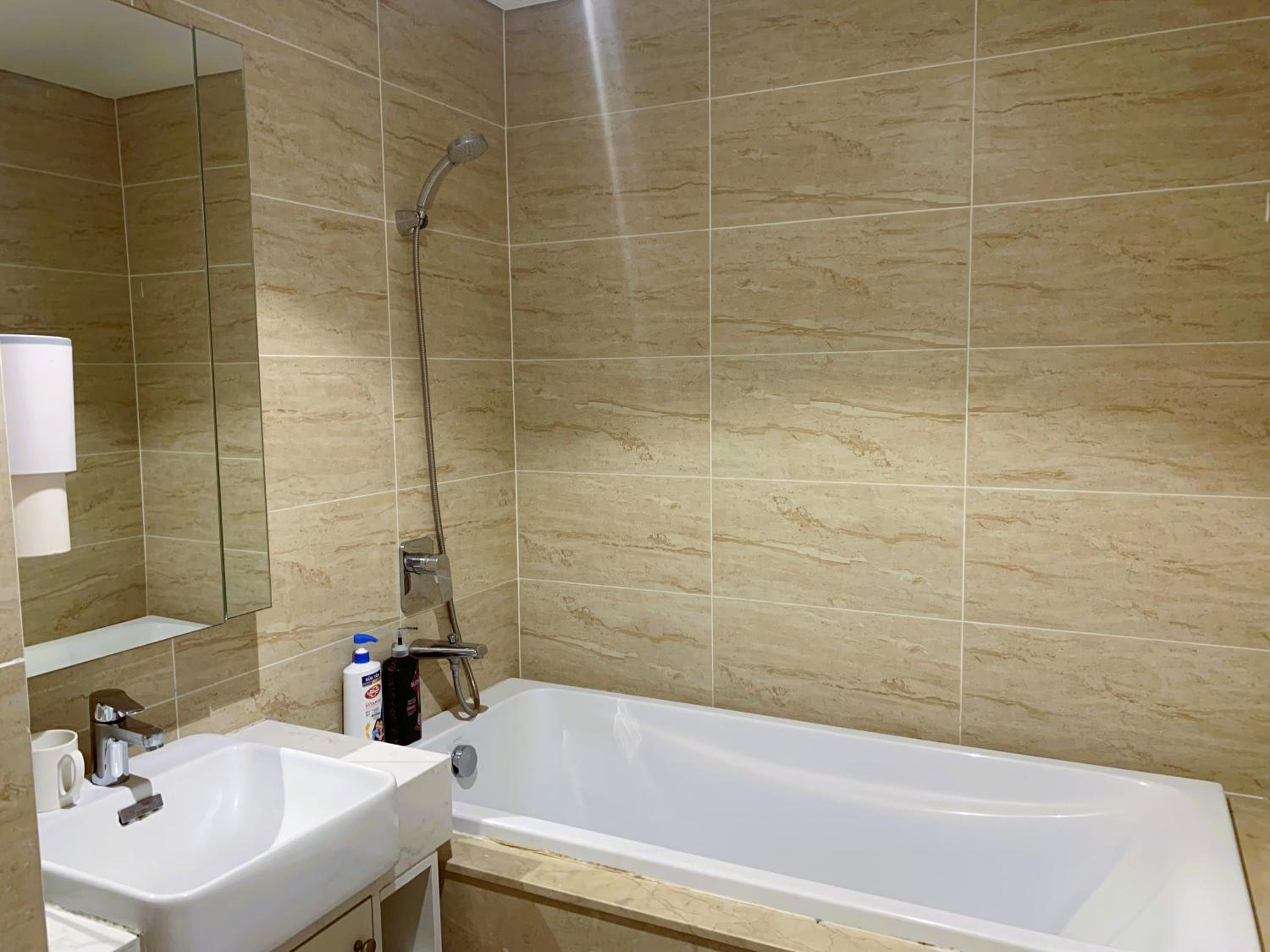 Sunny - D'capitale Tranquil Suites
