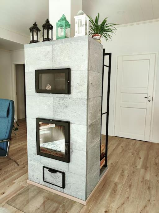 Lakeside Aurora Haven Modern 3BR Family Espace