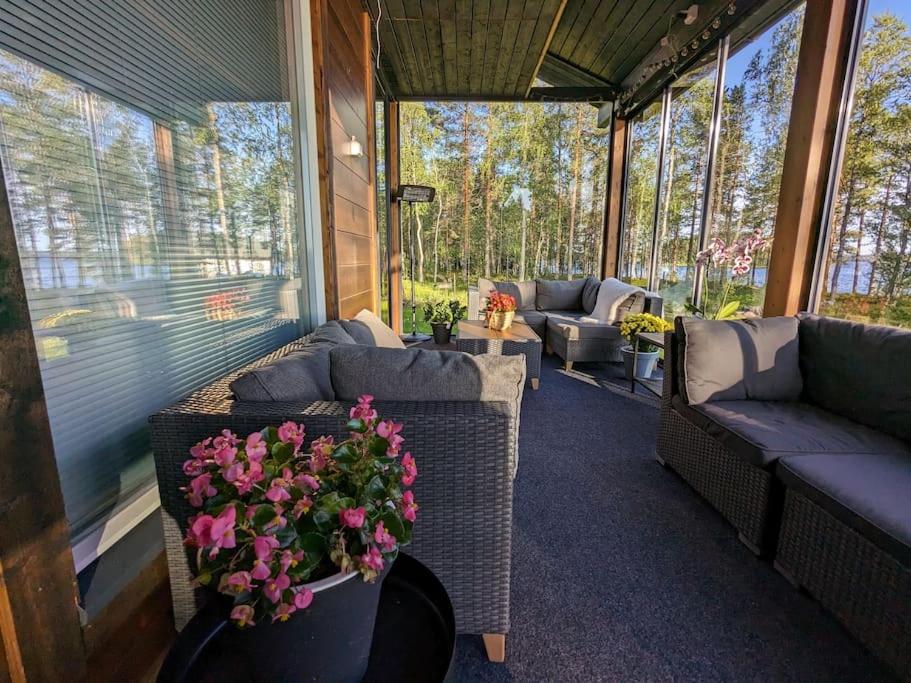 Lakeside Aurora Haven Modern 3BR Family Espace