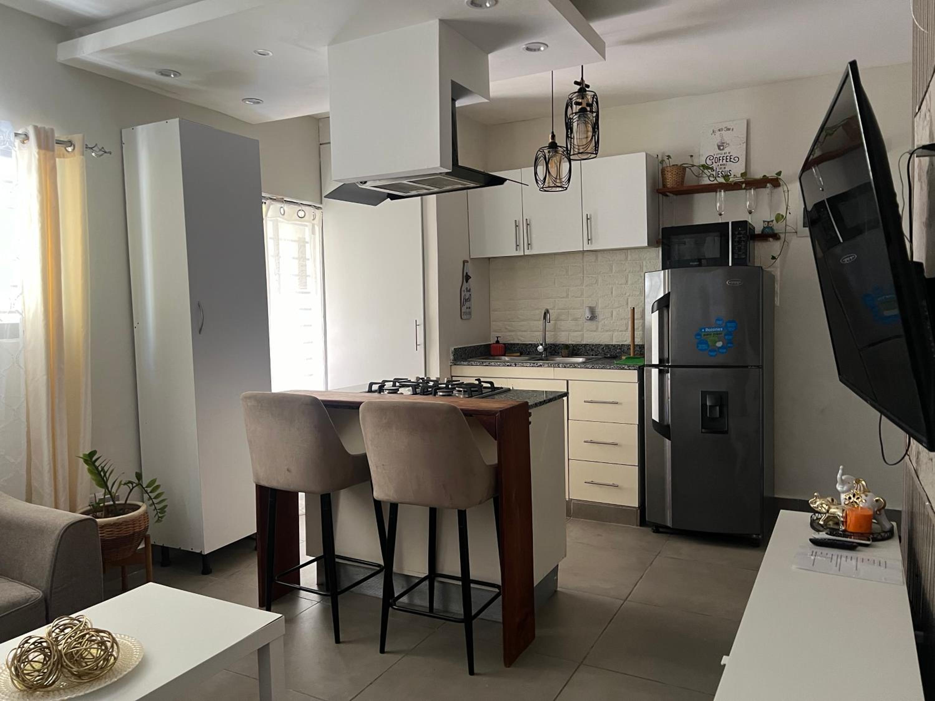 Colonial leyton apartment