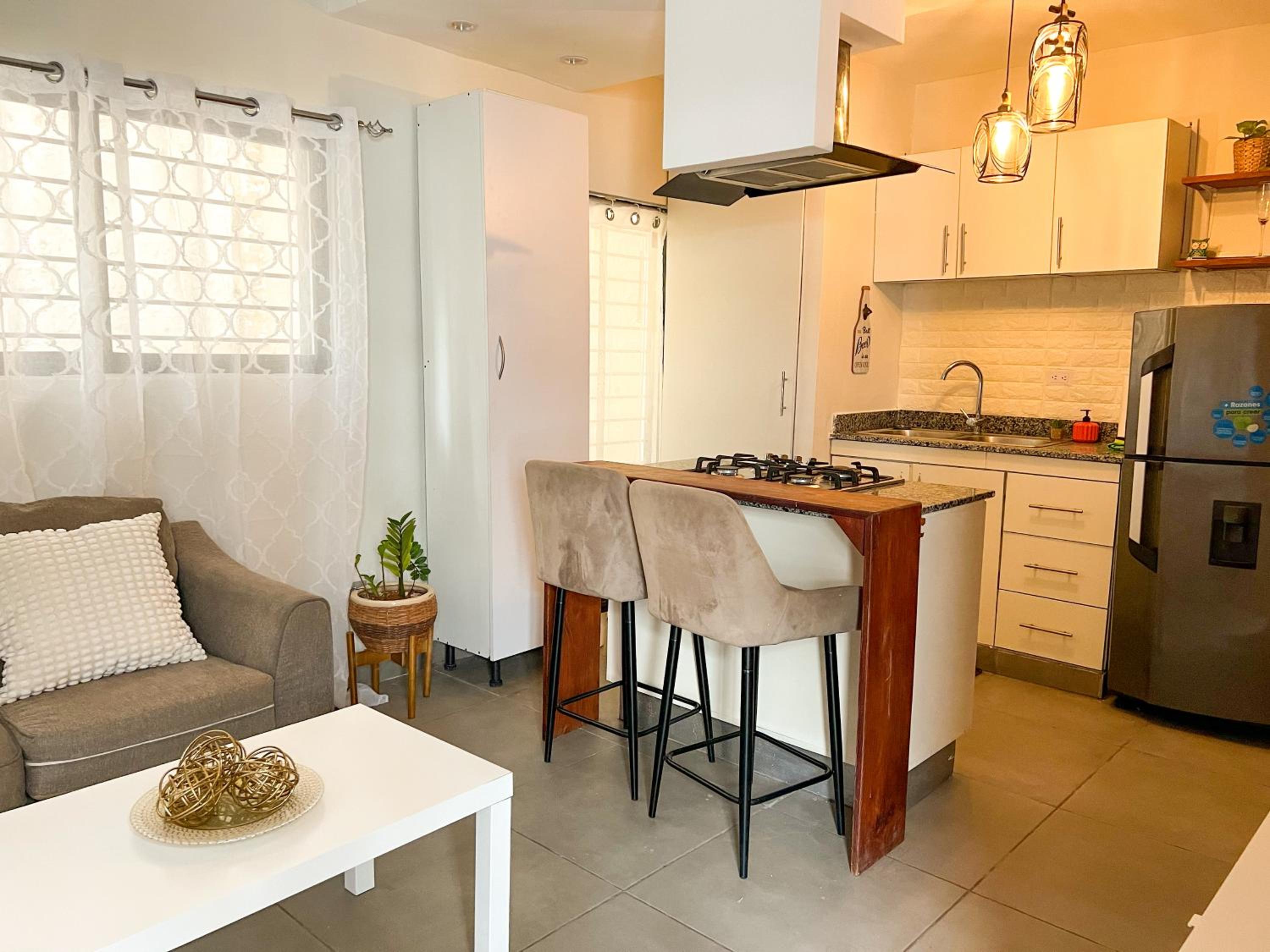 Colonial leyton apartment