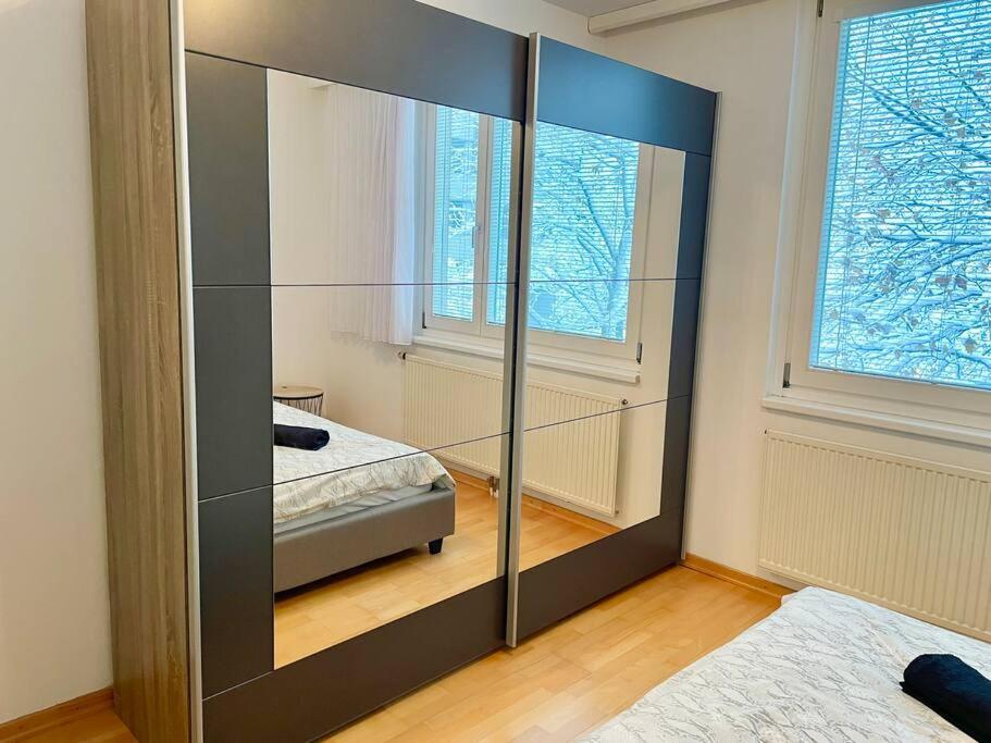 90 m2 Maisonette with Free Parking