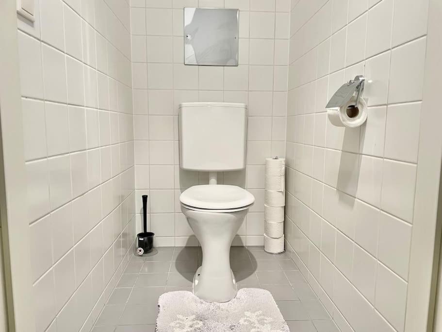 90 m2 Maisonette with Free Parking