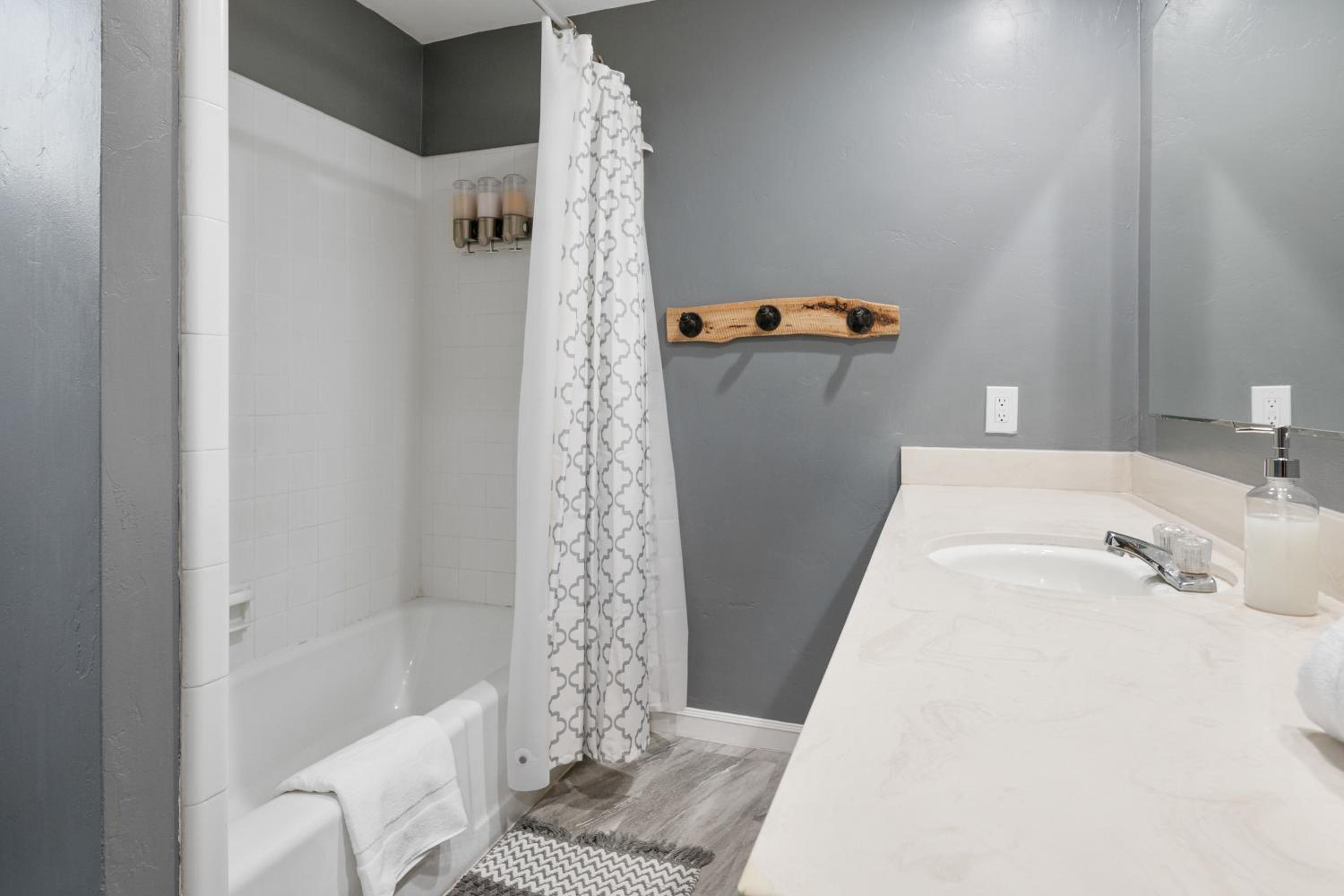 Green Valley Lake Escape by Rather Be Properties view 5