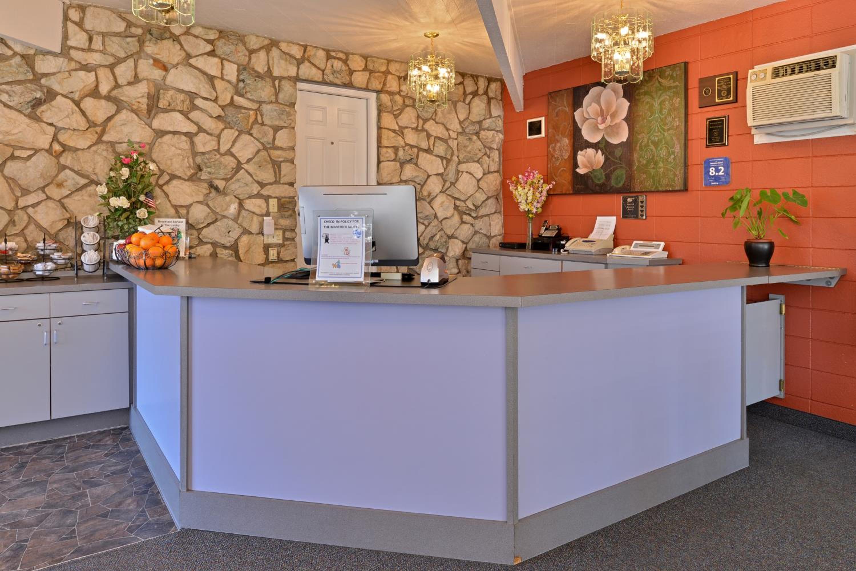 Klamath Falls Vacations - Maverick Motel - Modern Renovated Motel - Property Image 30