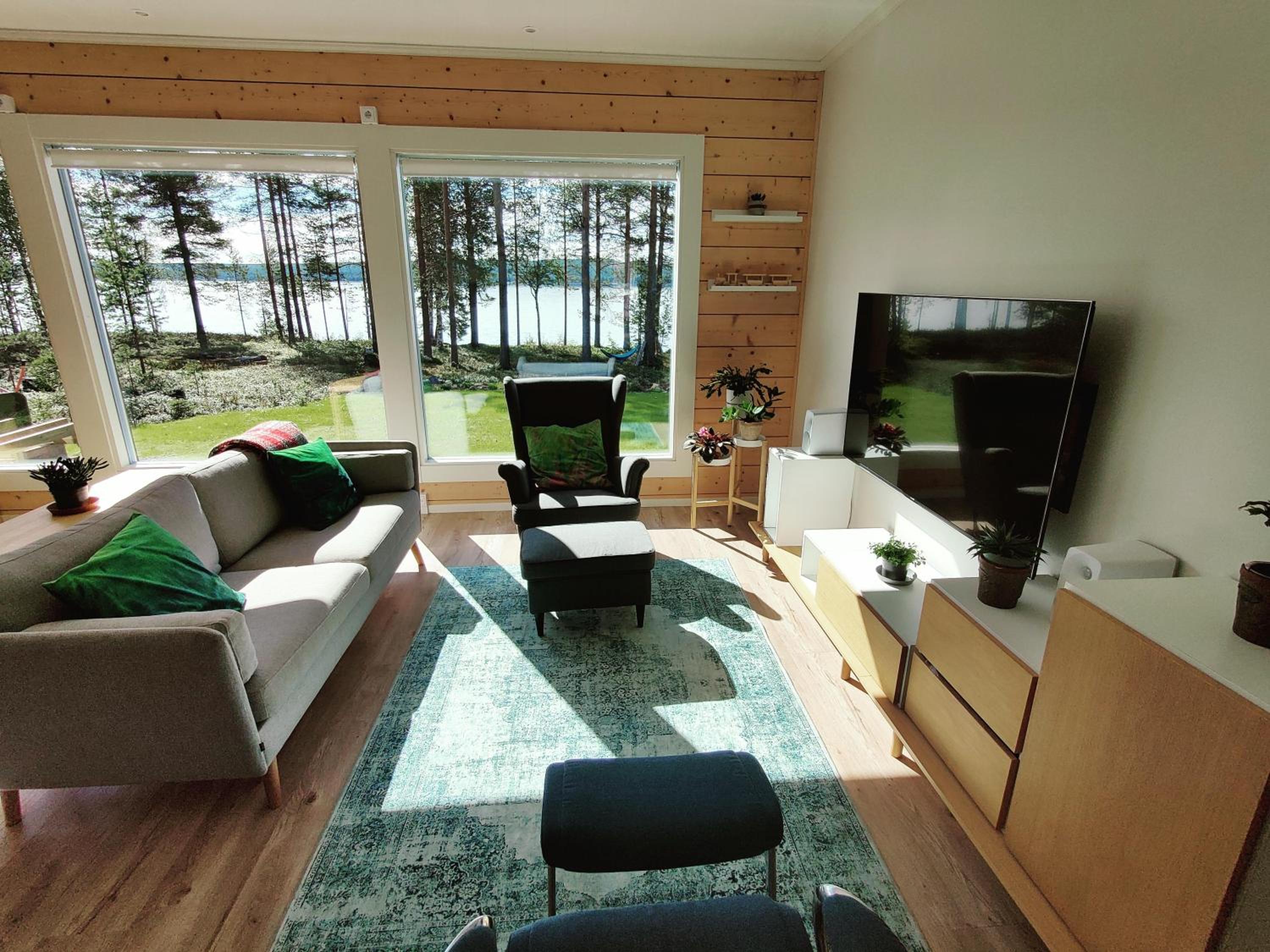 Lakeside Aurora Haven Modern 3BR Family Espace