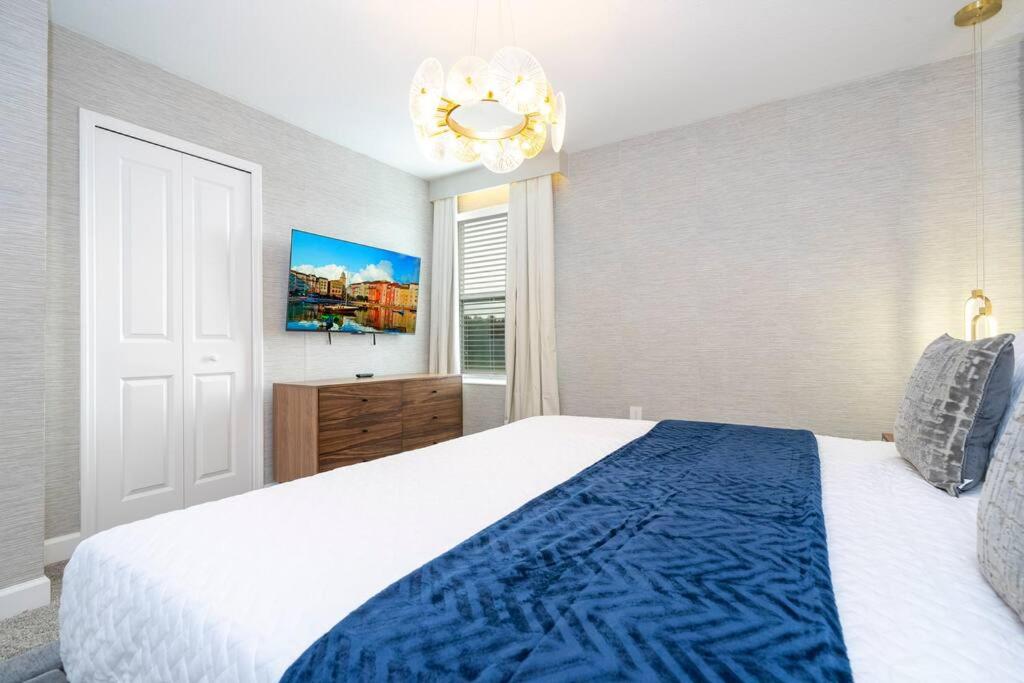 The Ultimate 9bd Disney Getaway view 3