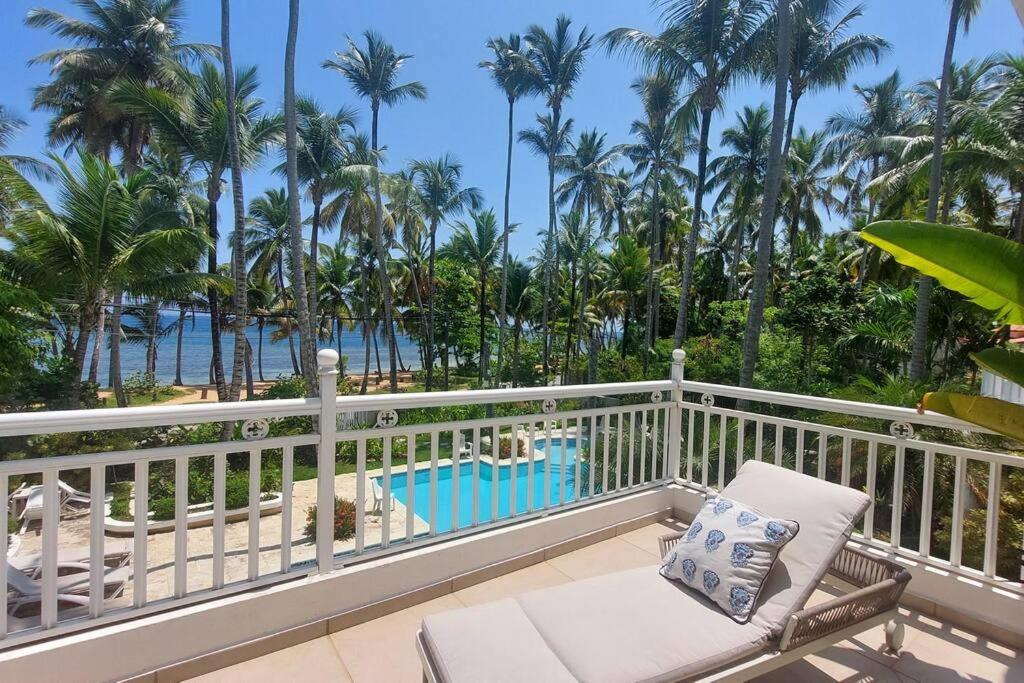 Playa Las Ballenas Oceanfront