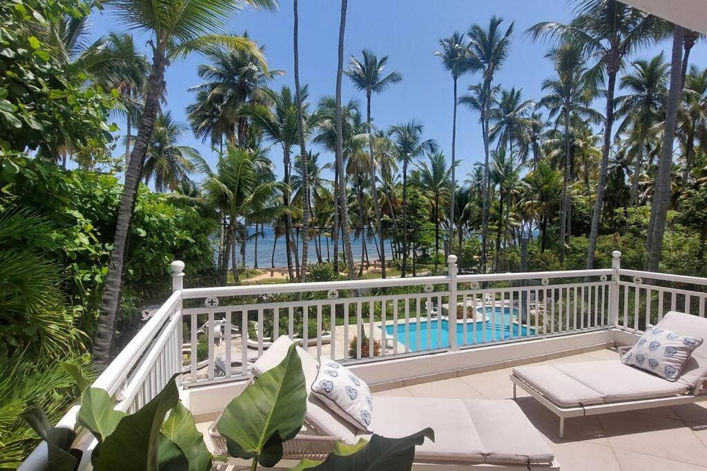 Playa Las Ballenas Oceanfront