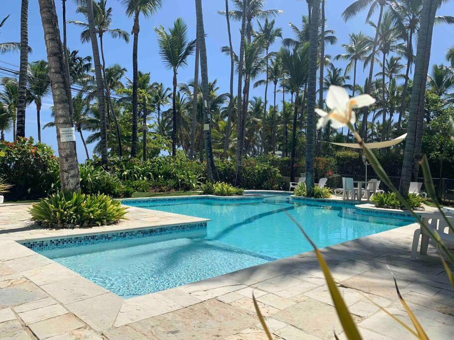 Playa Las Ballenas Oceanfront