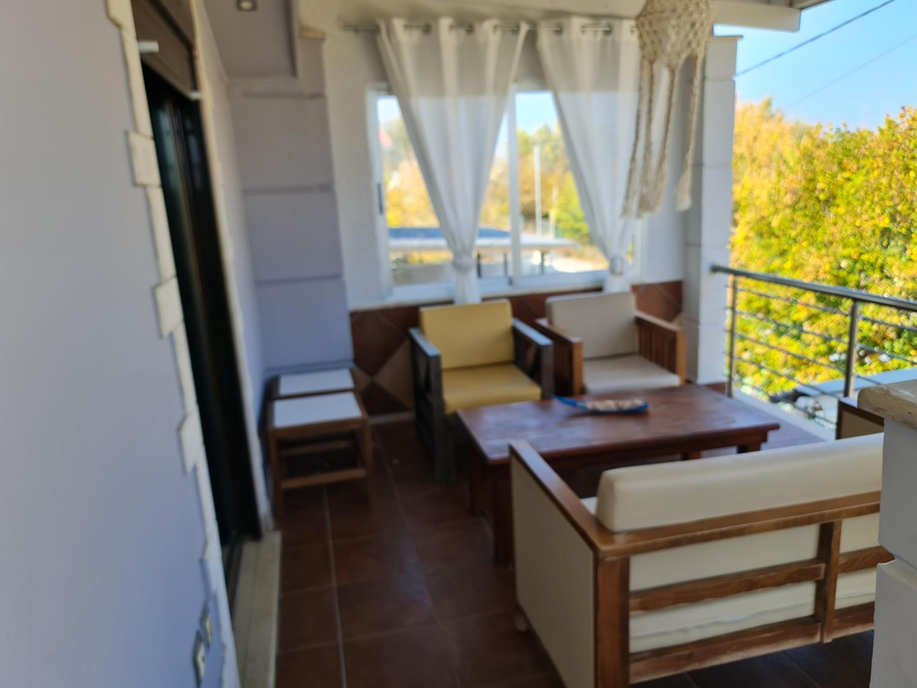 Akis house