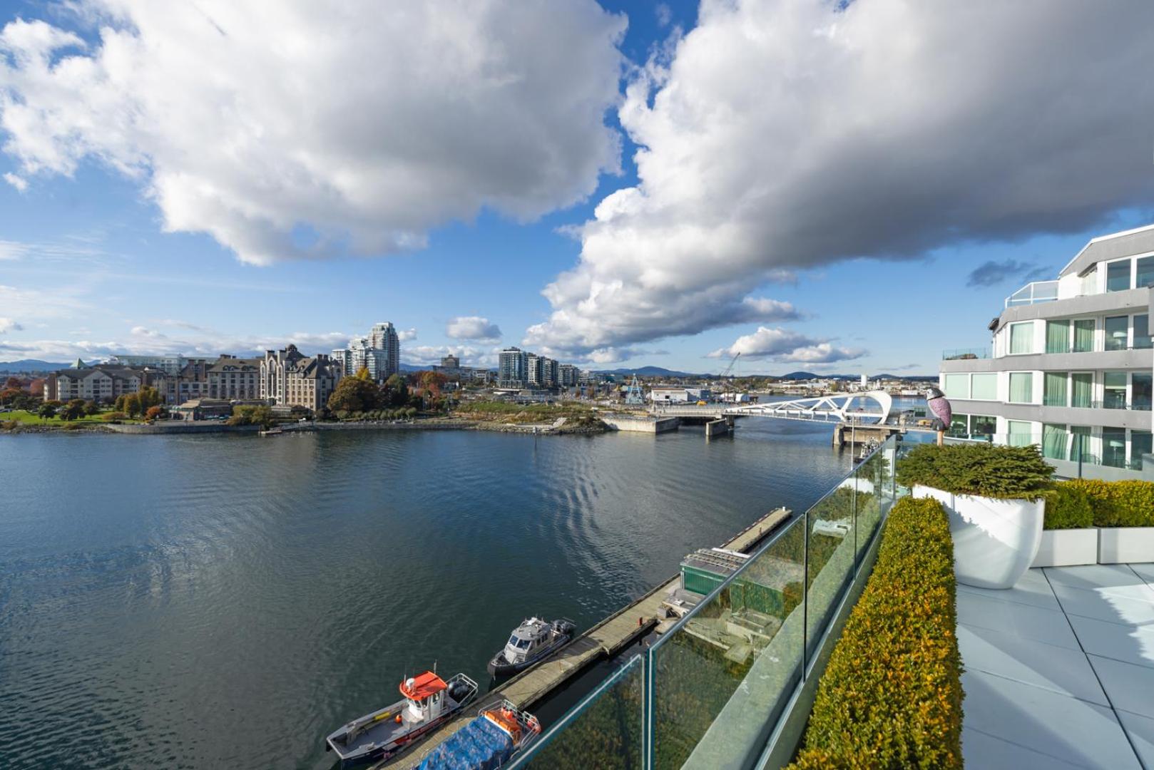 Stunning Views At The Regent