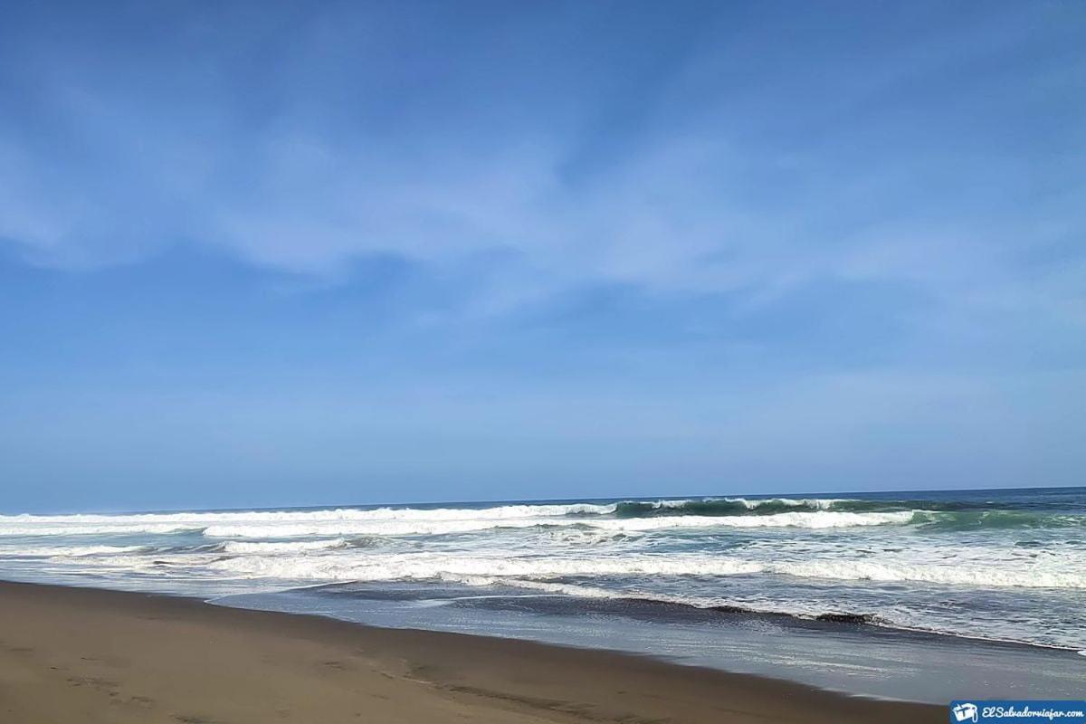 Rancho Familiar Santiago - Barra de Santiago view 2