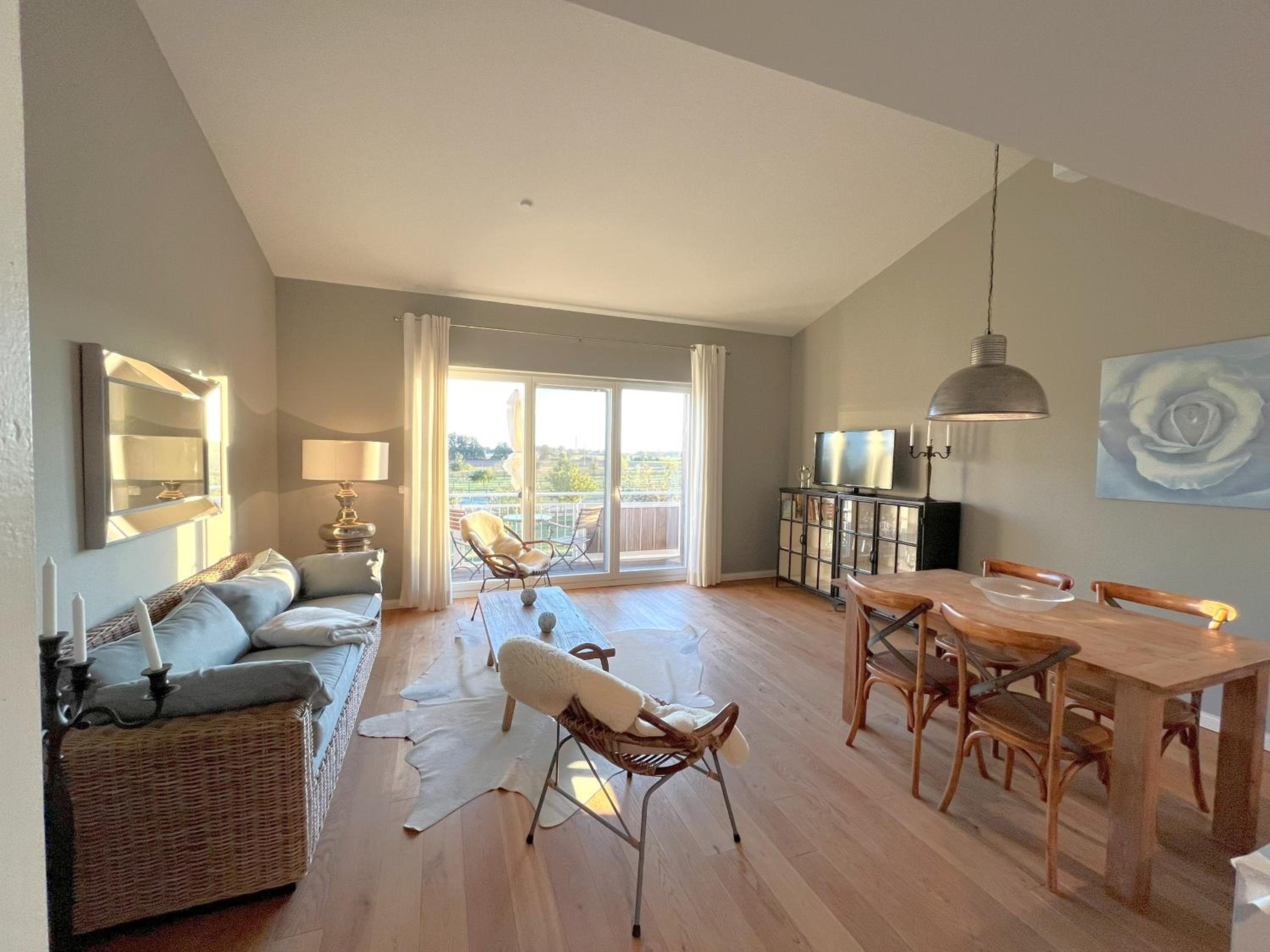 Lerchenhof Reestow - Ruhige Premium Apartments & Sauna