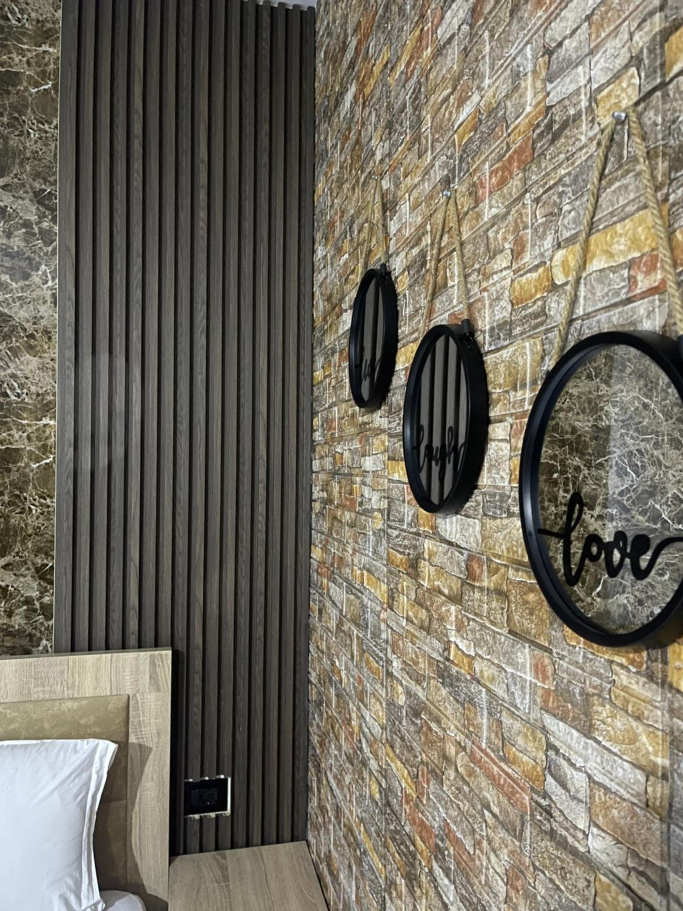 four generation hotel