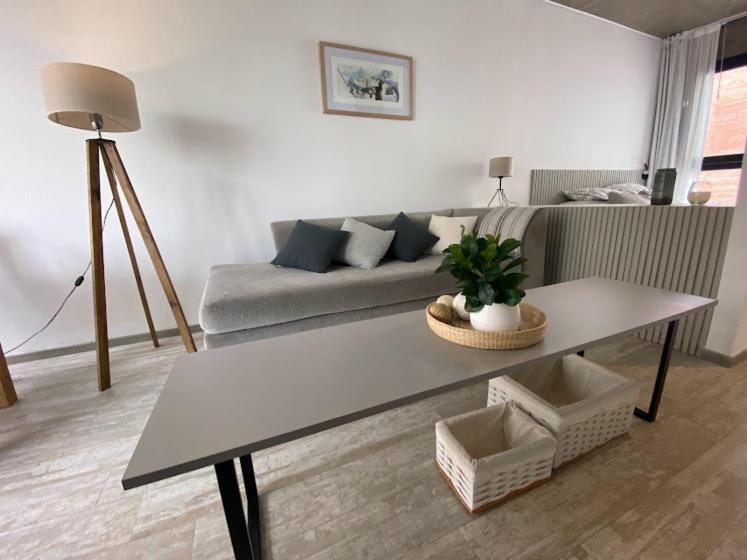 Studio en Barrio River Olazabal y Conesa IV