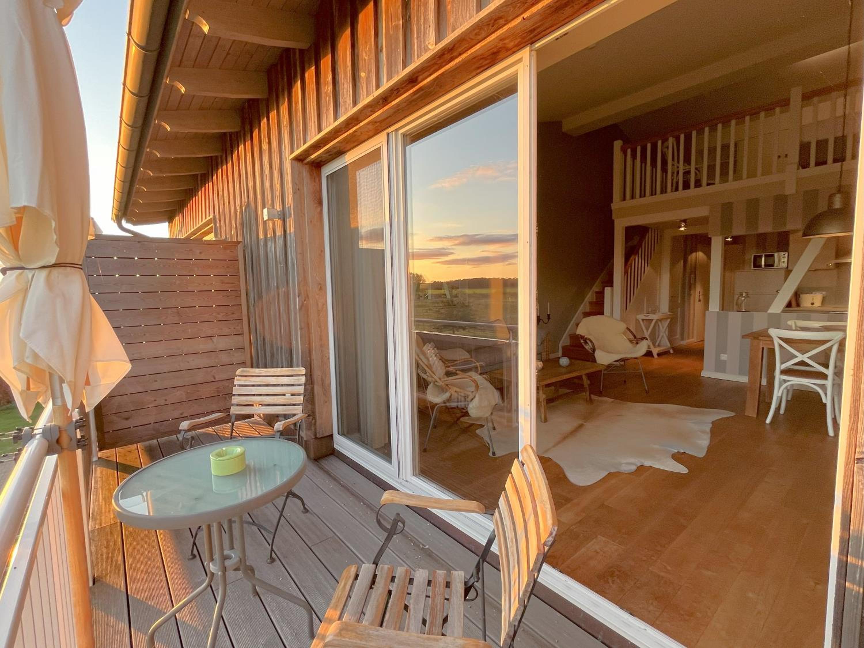 Lerchenhof Reestow - Ruhige Premium Apartments & Sauna