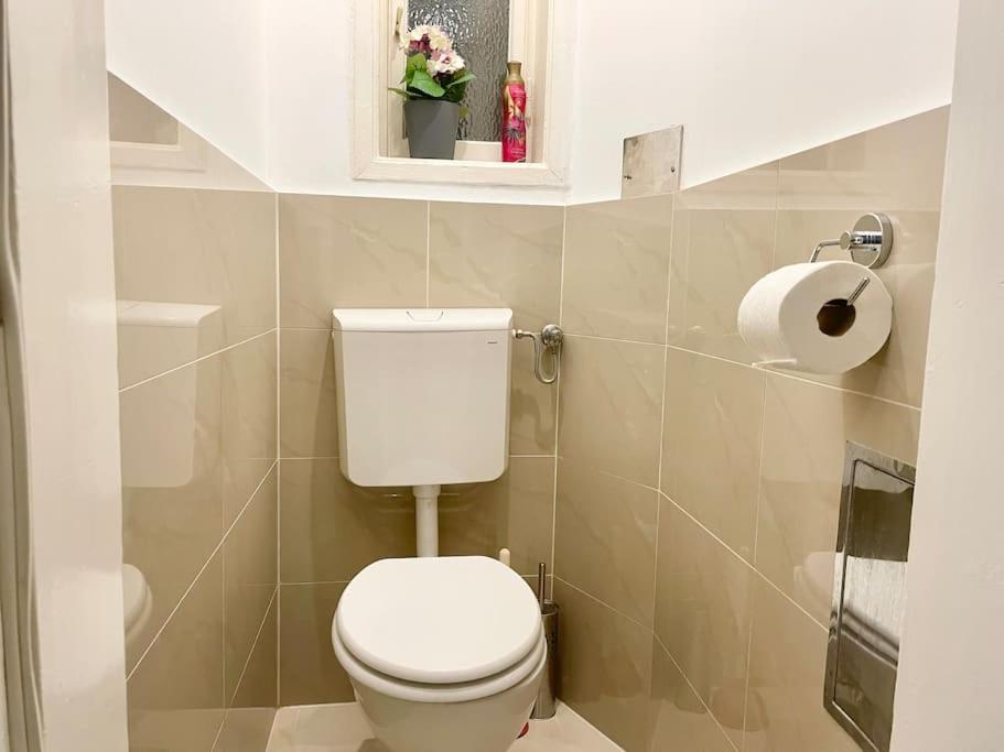 Premium Apartment with Terrace - Free Parking