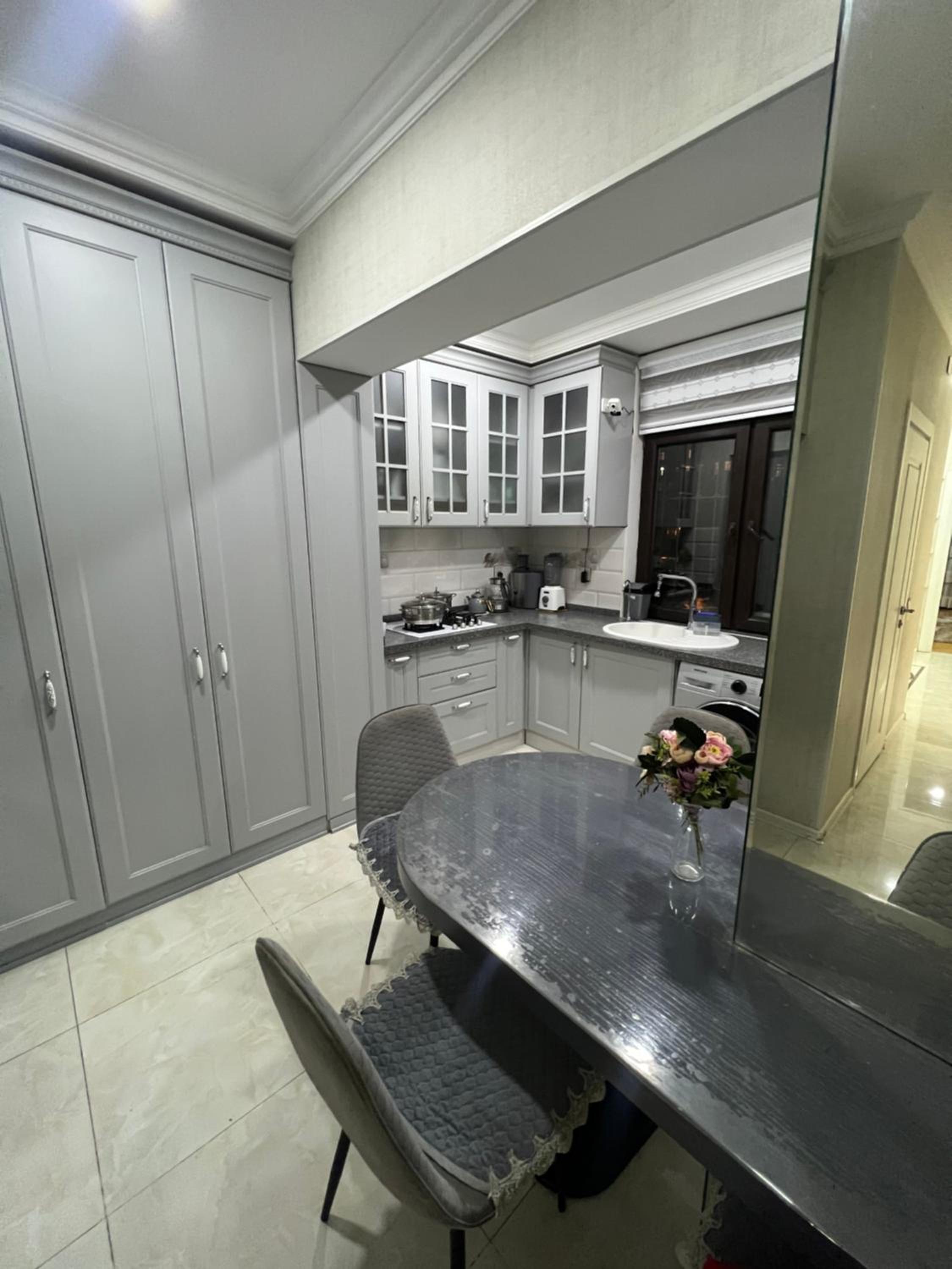 Apartament near Metro
