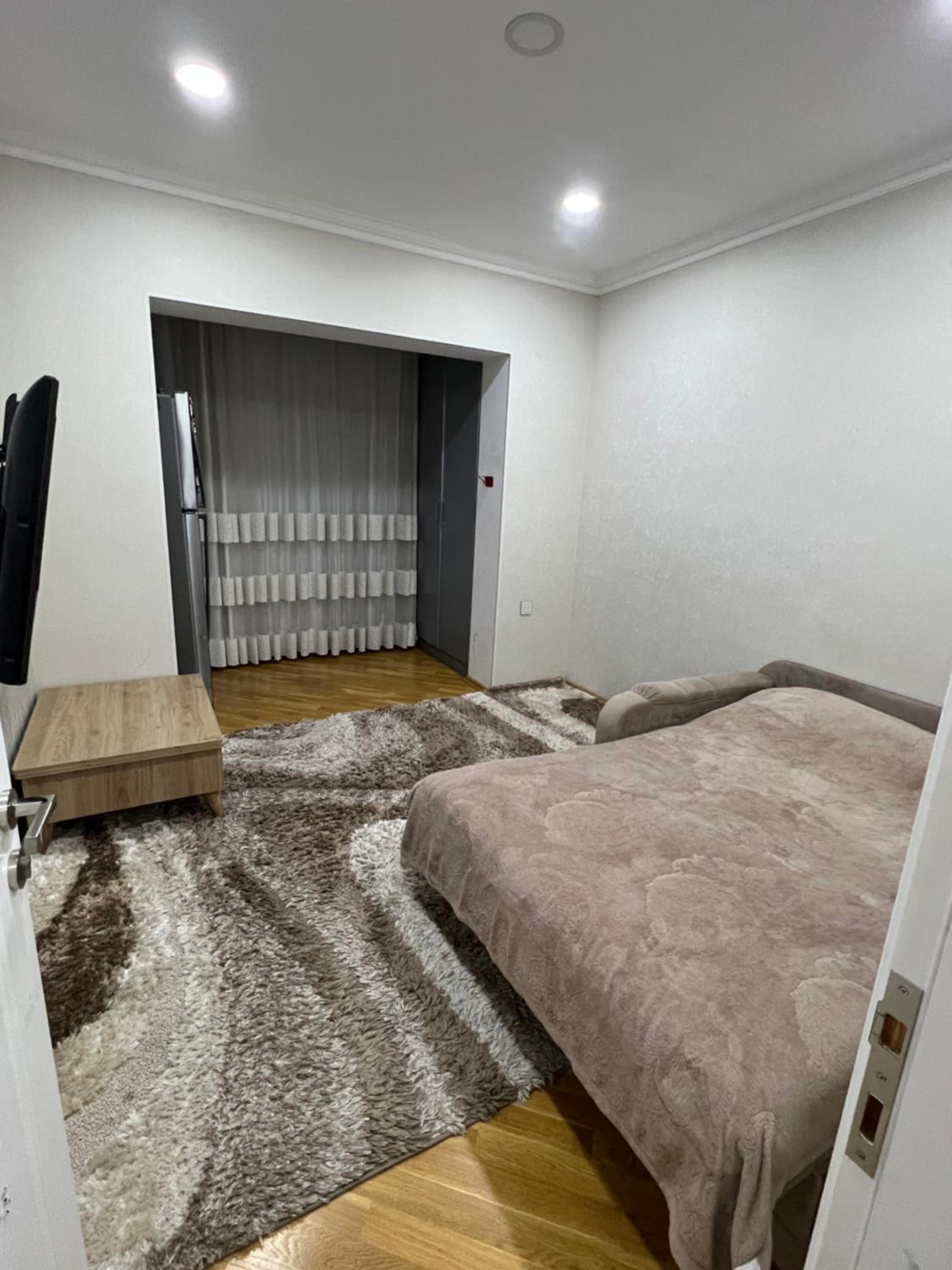 Apartament near Metro