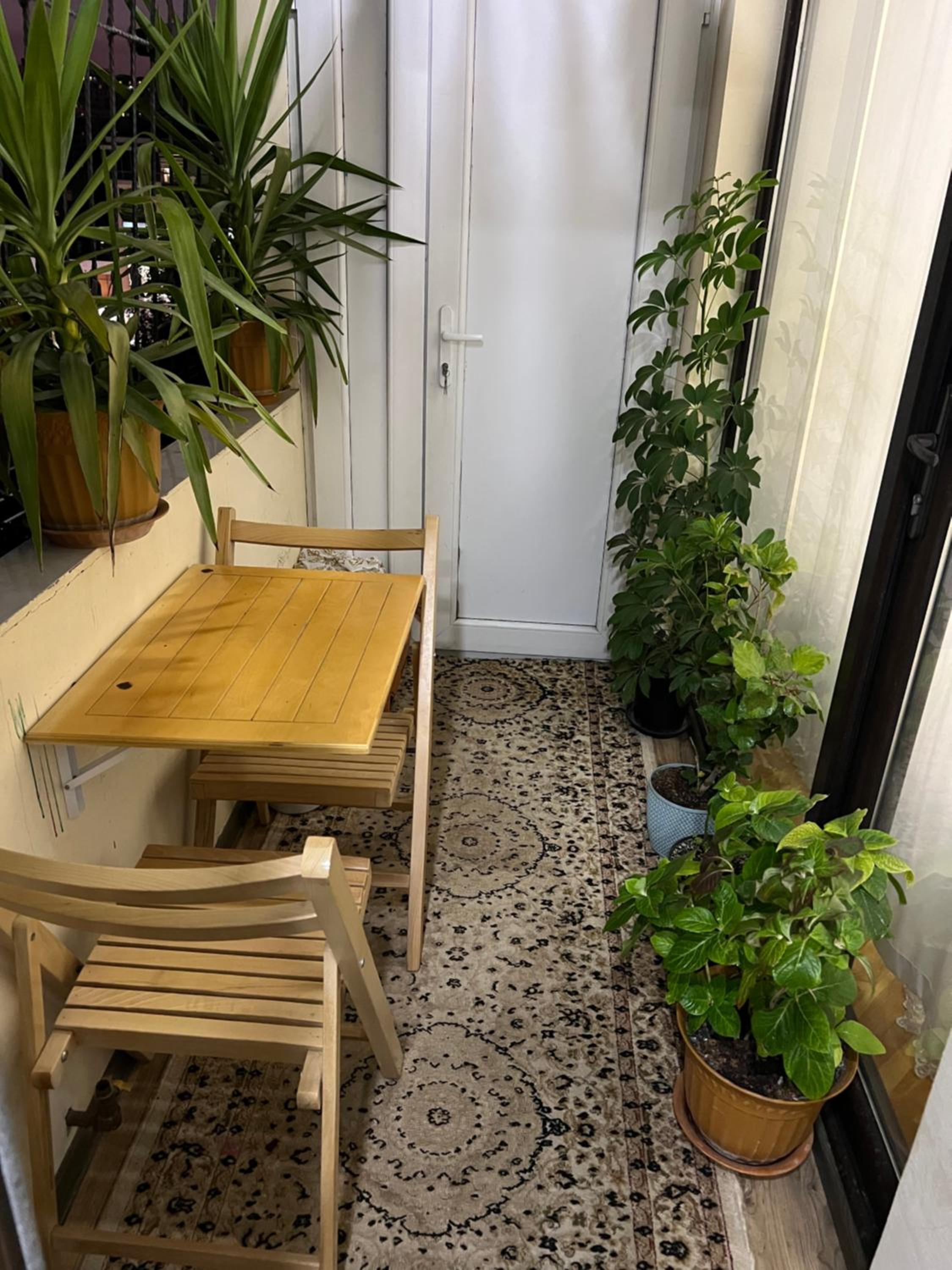 Apartament near Metro