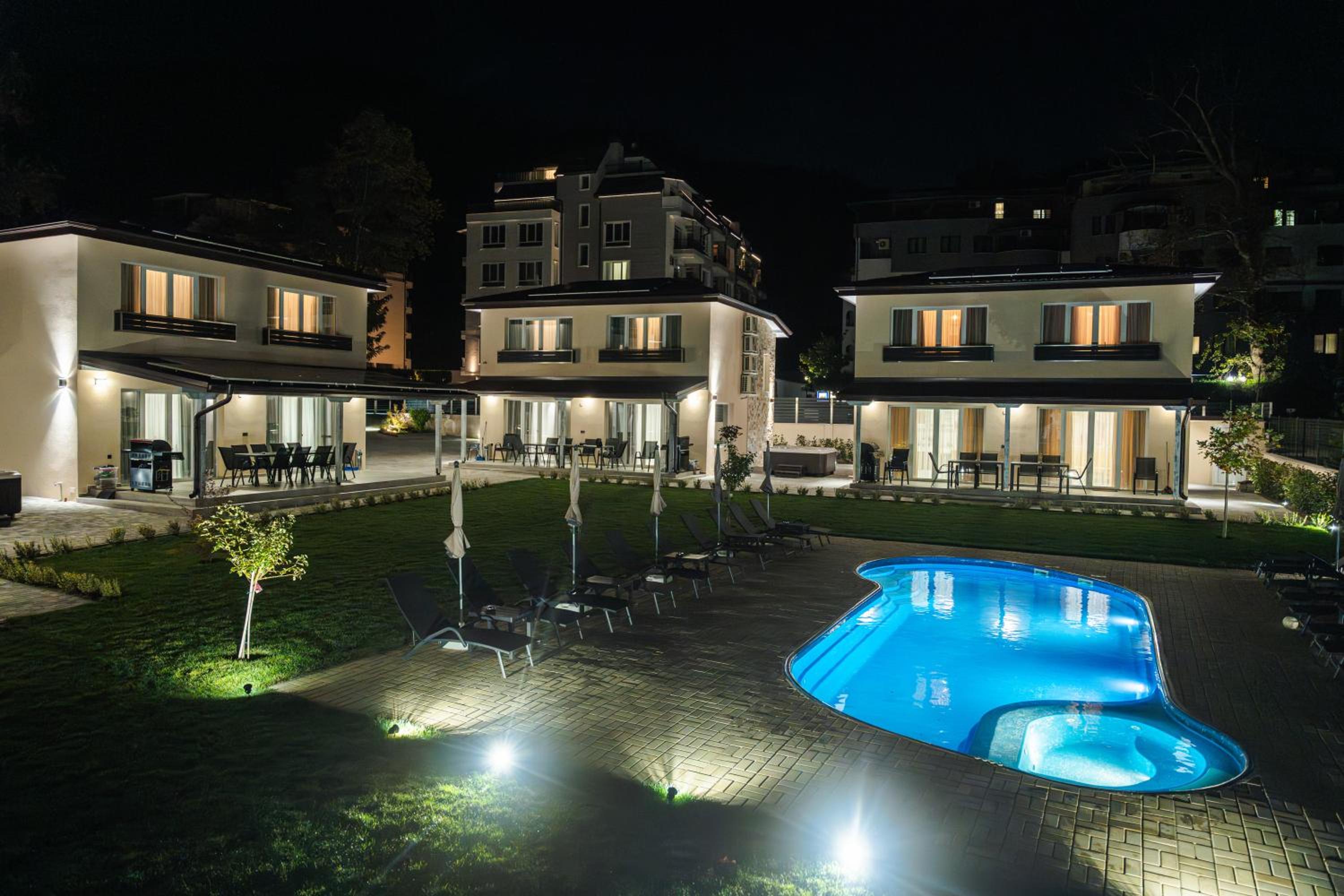 ENEVI Guest Houses-Къщи за гости Еневи