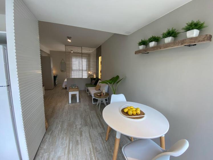 Estudio en Barrio River Olazabal y Conesa V