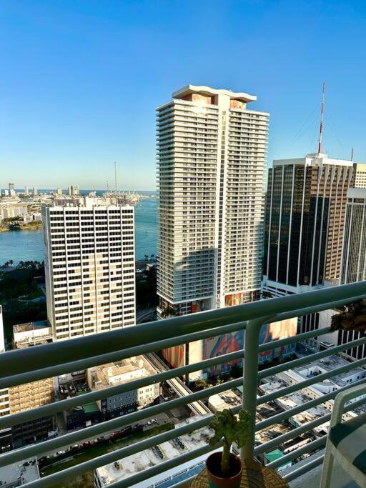 Downtown Penthouse & free metro in the buildingDowntown Penthouse & free metro in the building