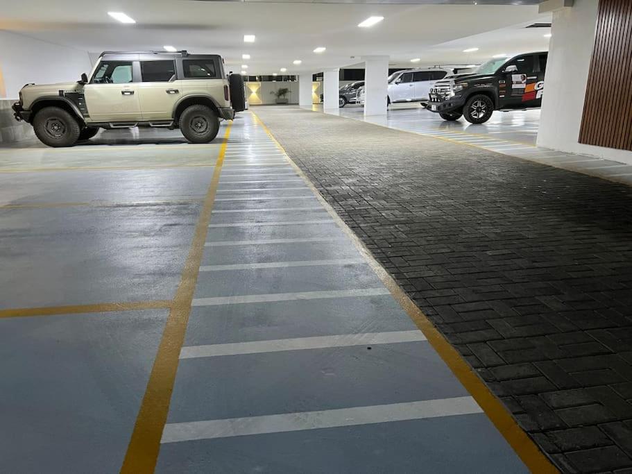 Luxury 1BR Apartment in Cantonments view 3