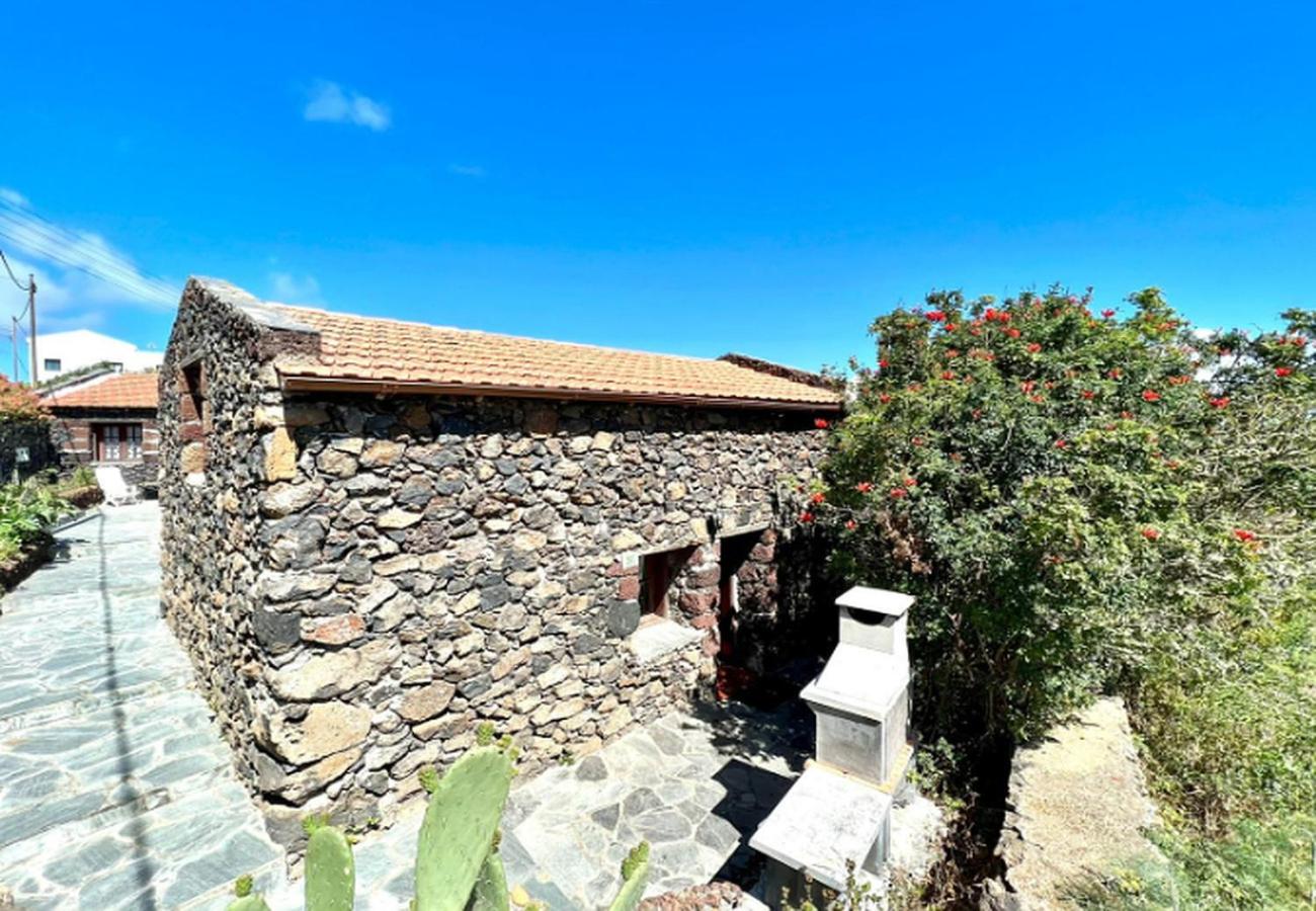 Casa rural con altillo con hermosas vistas