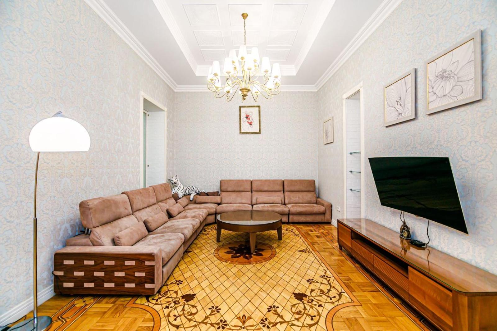 HOTEL APARTMENT ViP CENTER NİZAMİ STREET