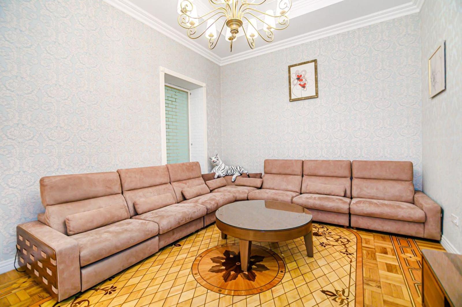 HOTEL APARTMENT ViP CENTER NİZAMİ STREET