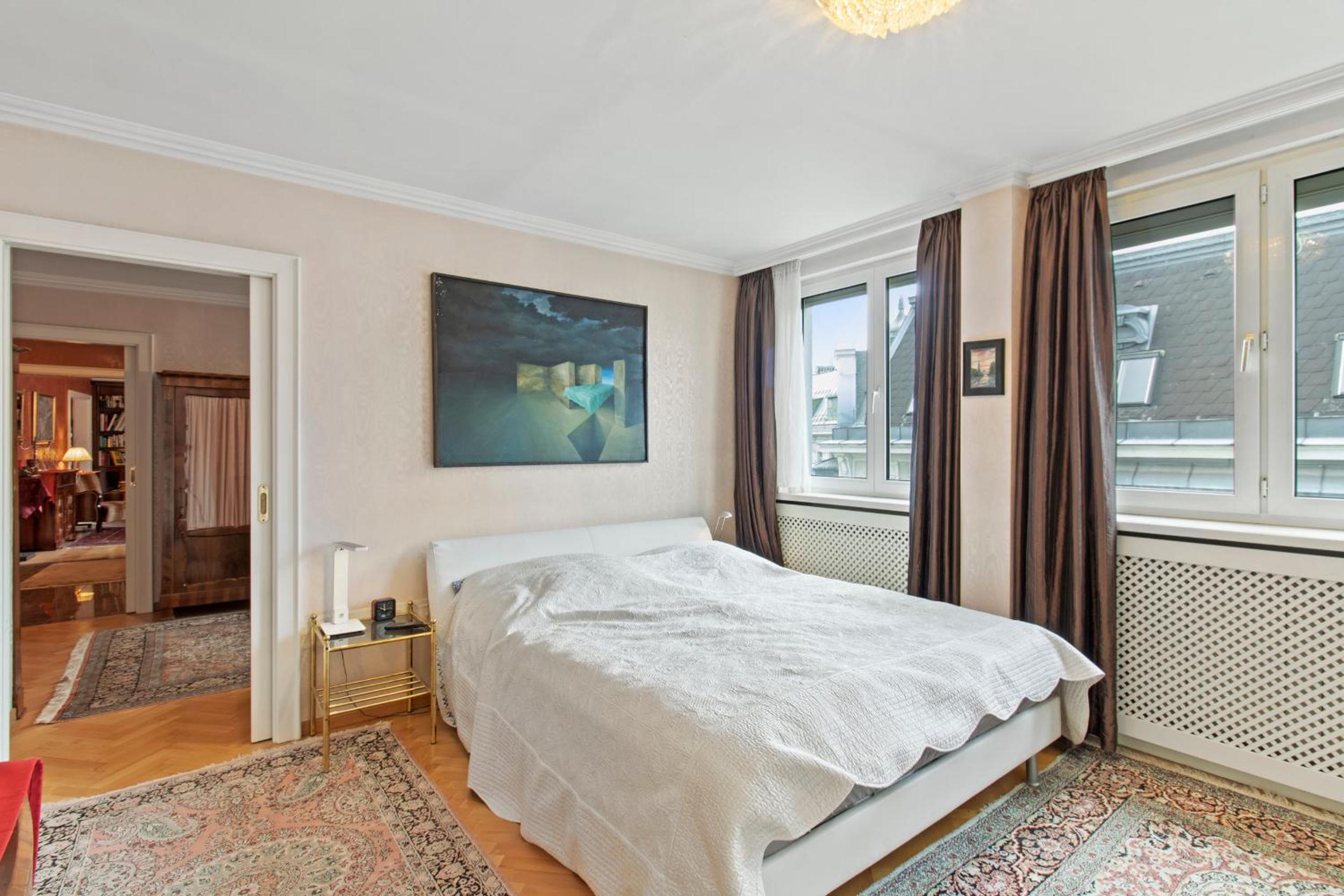 Penthouse with Stephen Cathedral View