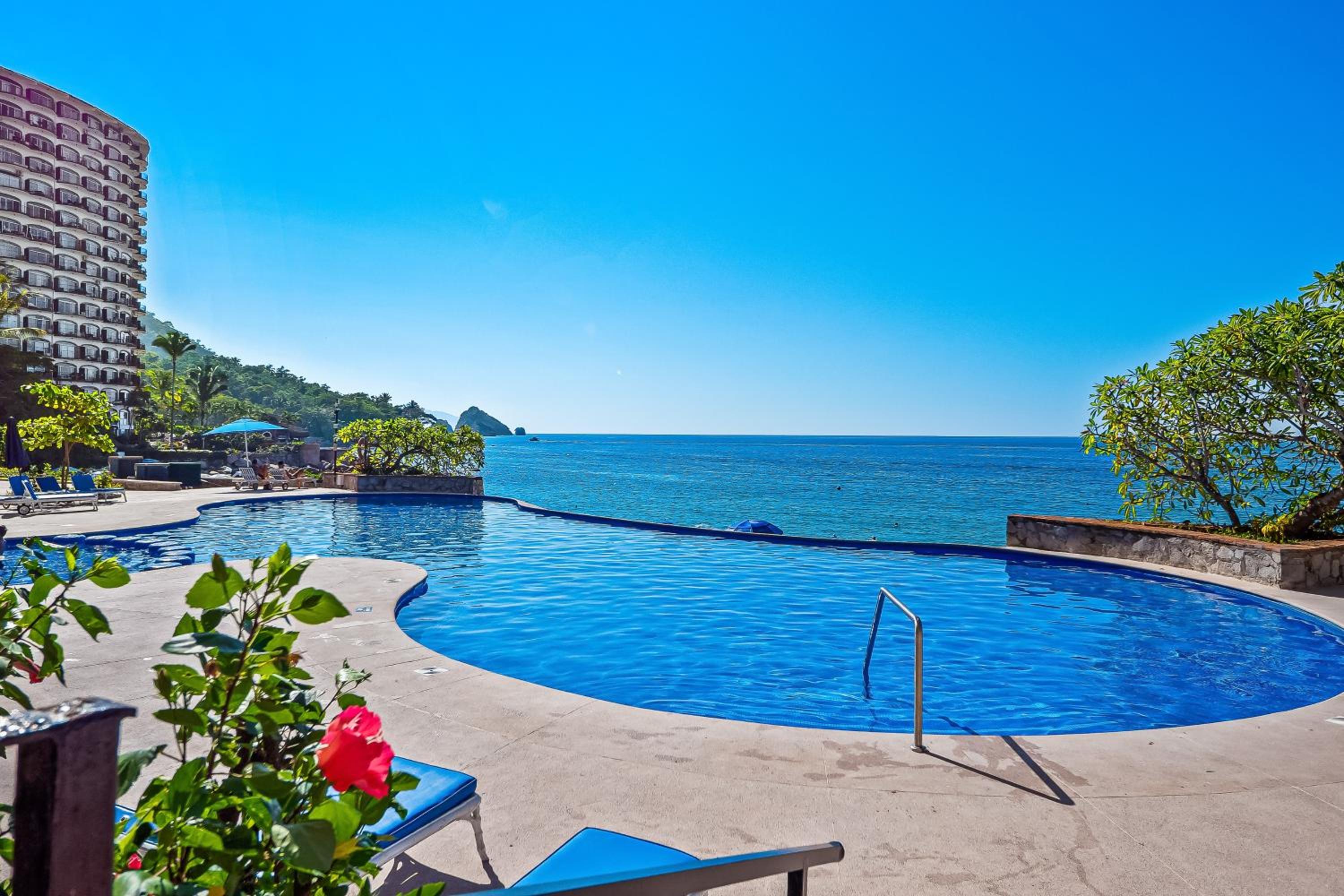 Playas Gemelas Flamboyan 803A view 3