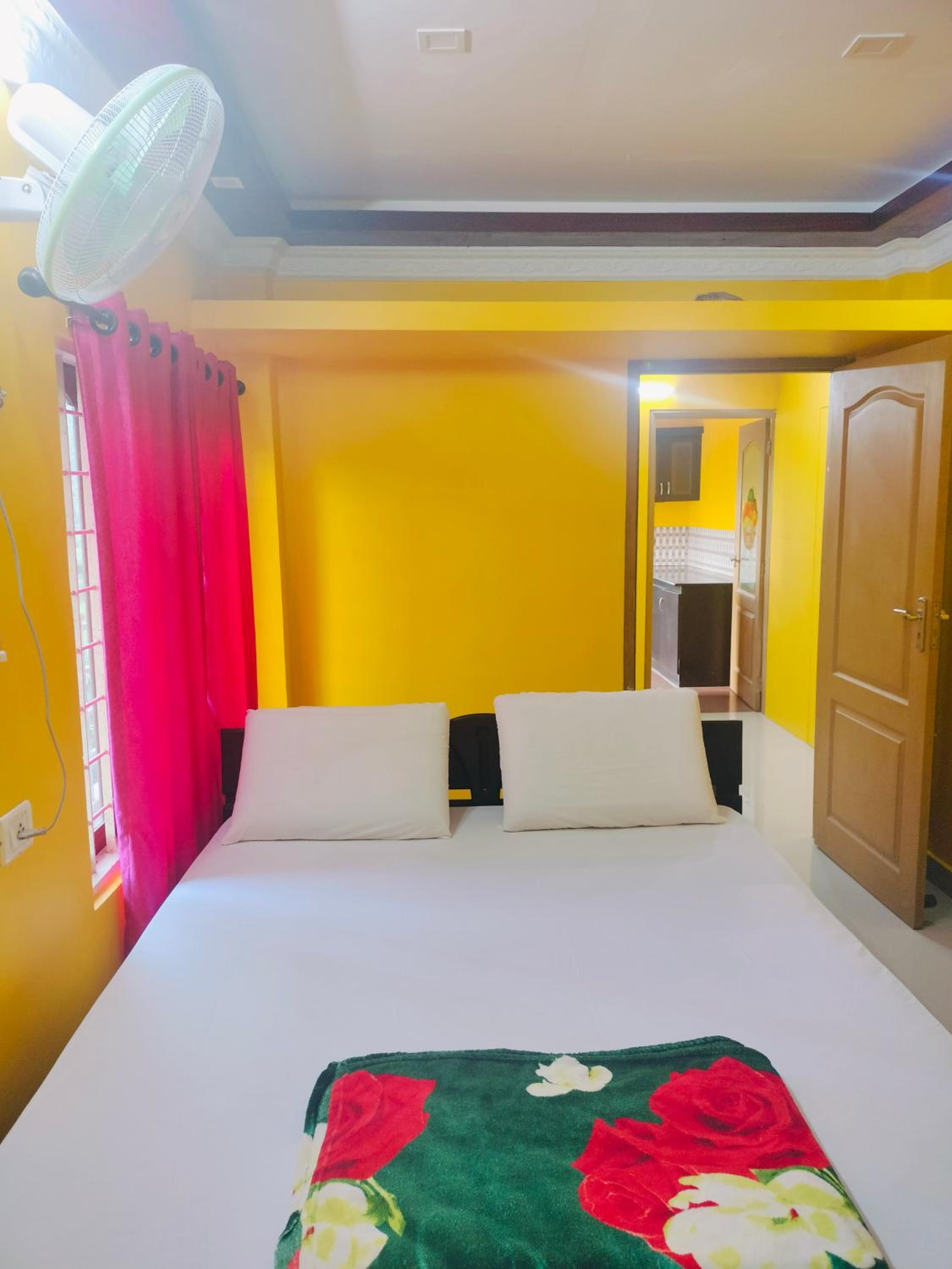MAVERICK HOLIDAYS INn VAGAMON RESORT 3 view 5