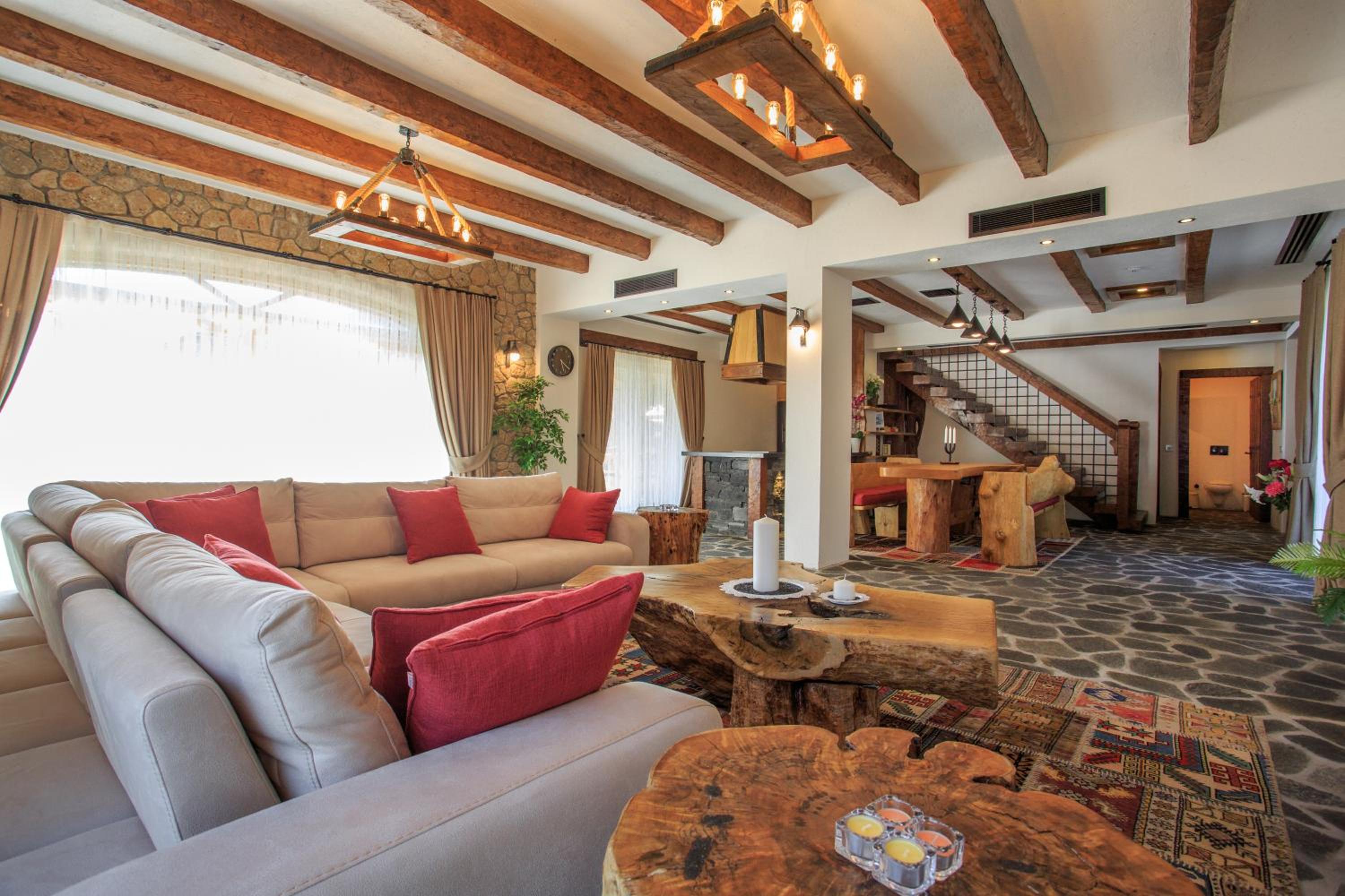 Private Island-Style Ultra Luxury Villa Estate view 5