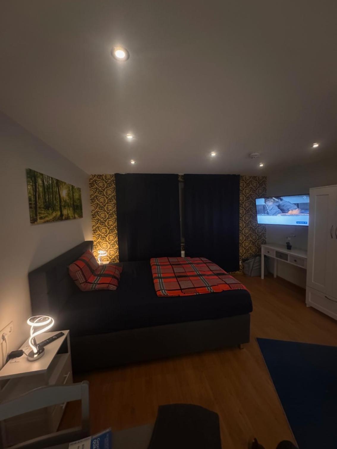 Oneo-Plaza-Apartments