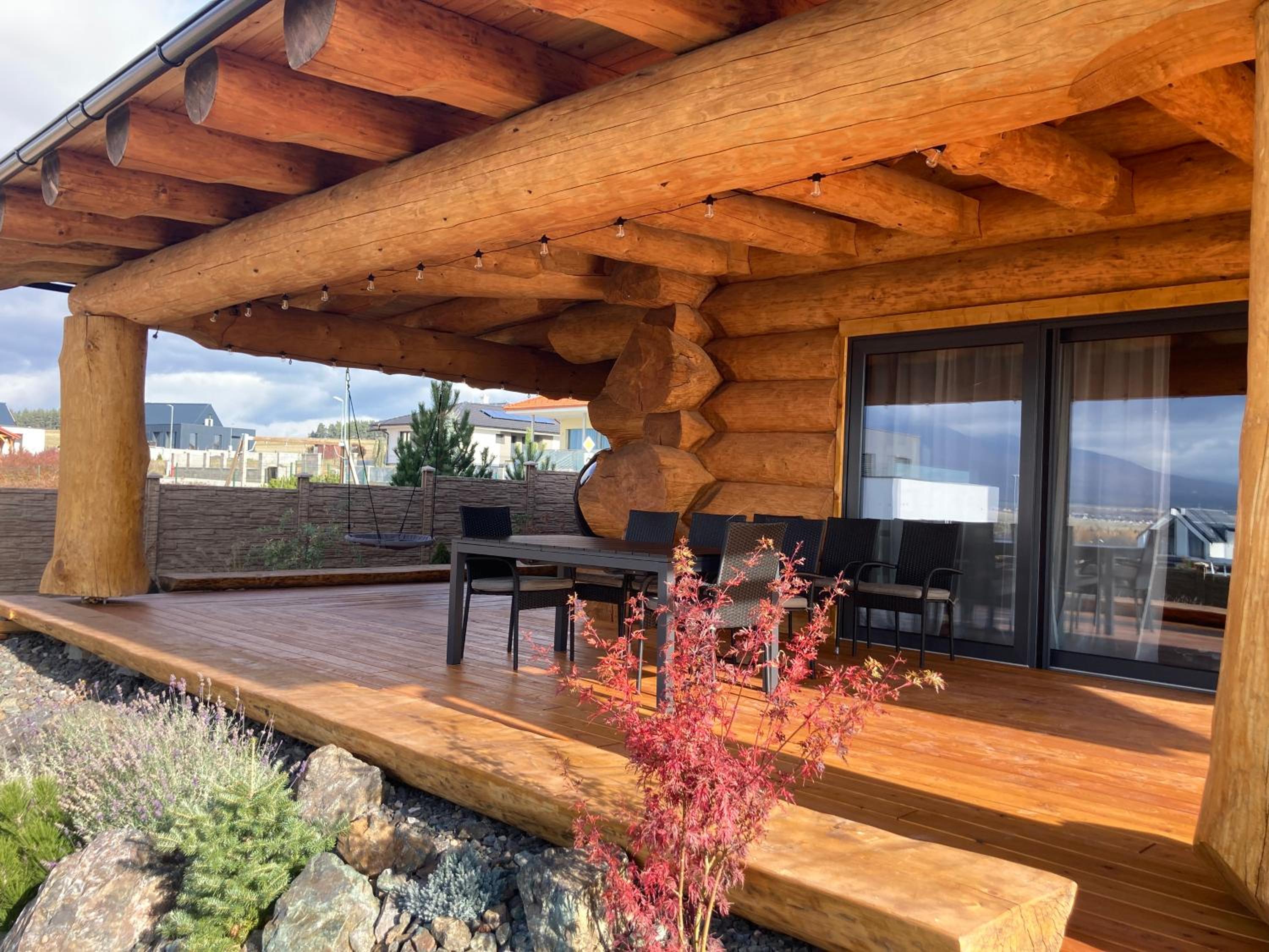 Amia Chalet view 3