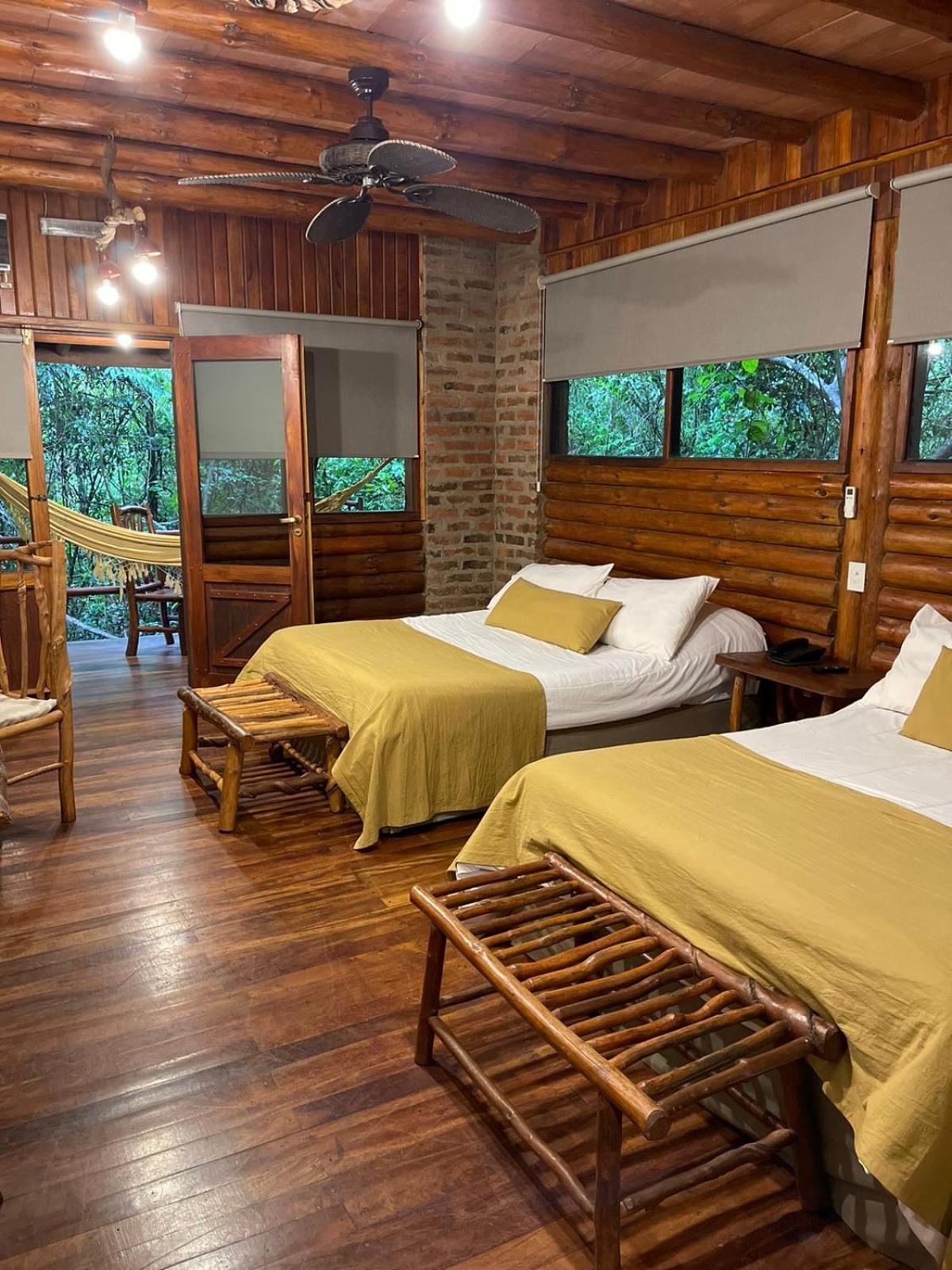La Aldea De La Selva Lodge