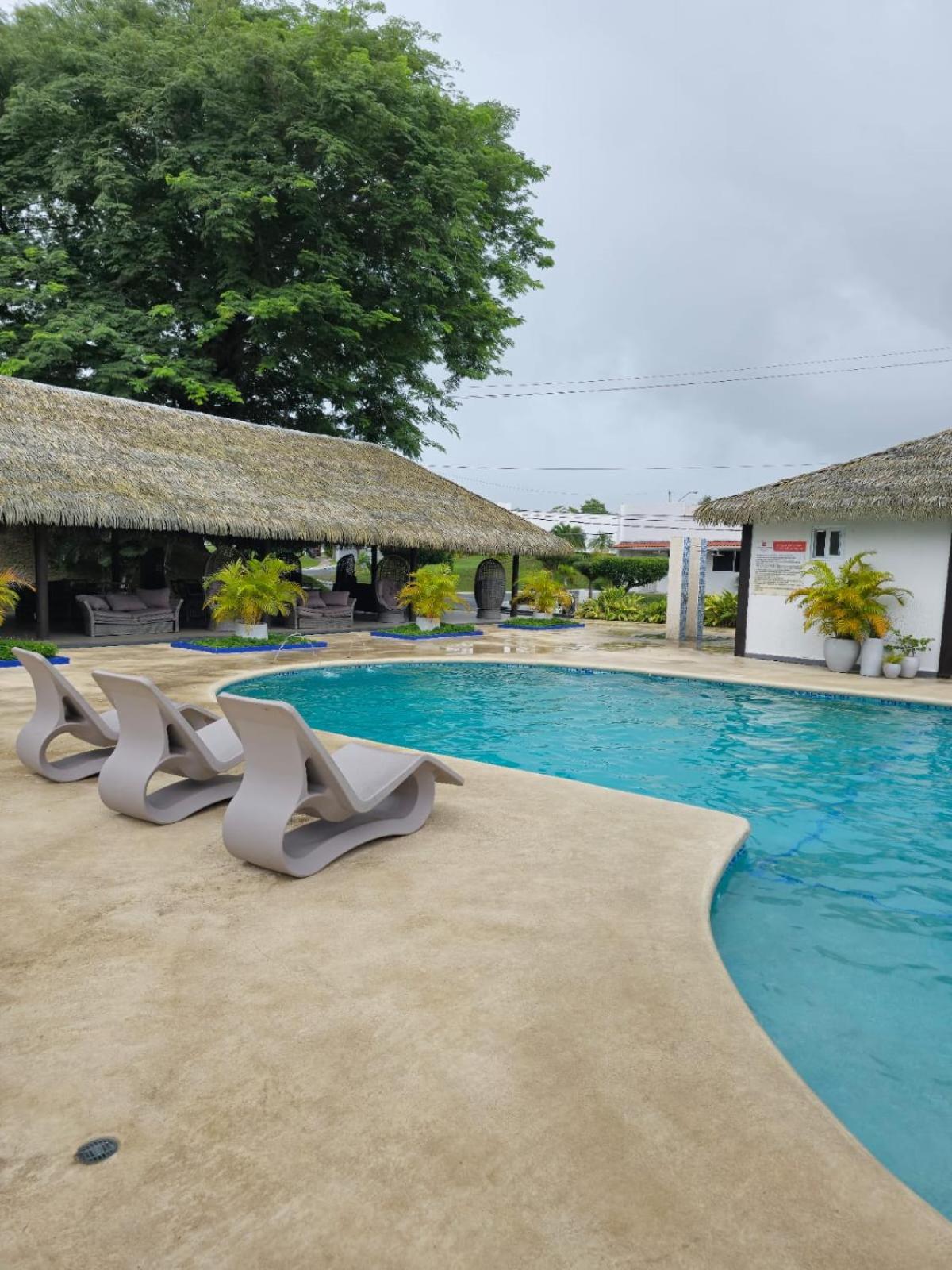 Beach House Coronado Panamá 8 Huéspedes Piscina BBQ Starlink view 4