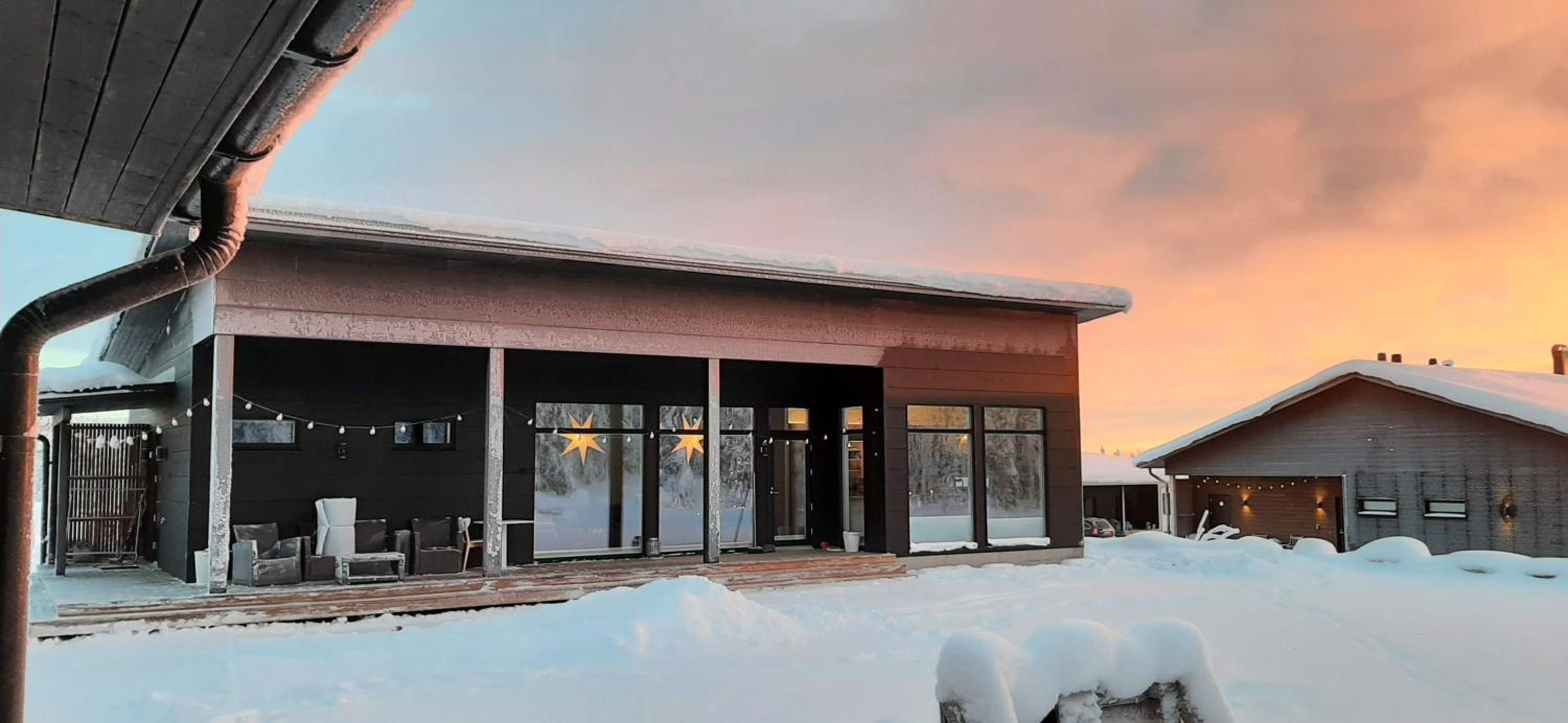 Arctic Giantlog Villa