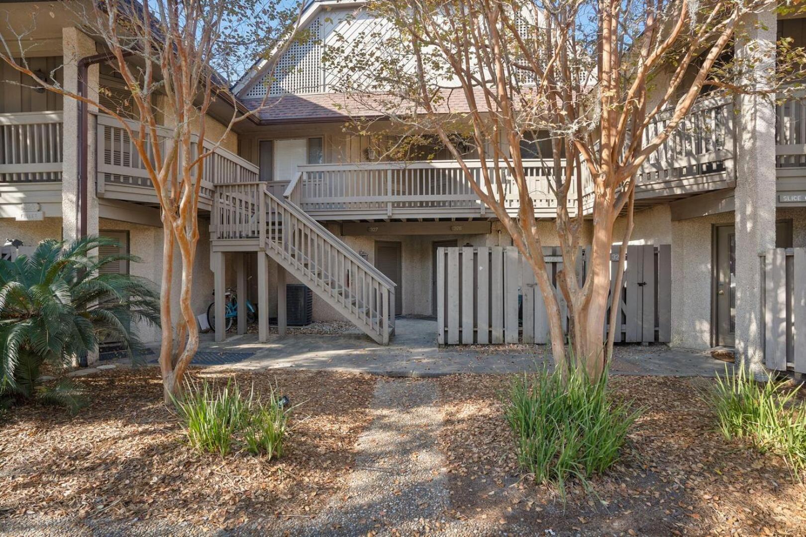 327 Capt John Fripp Villa view 4