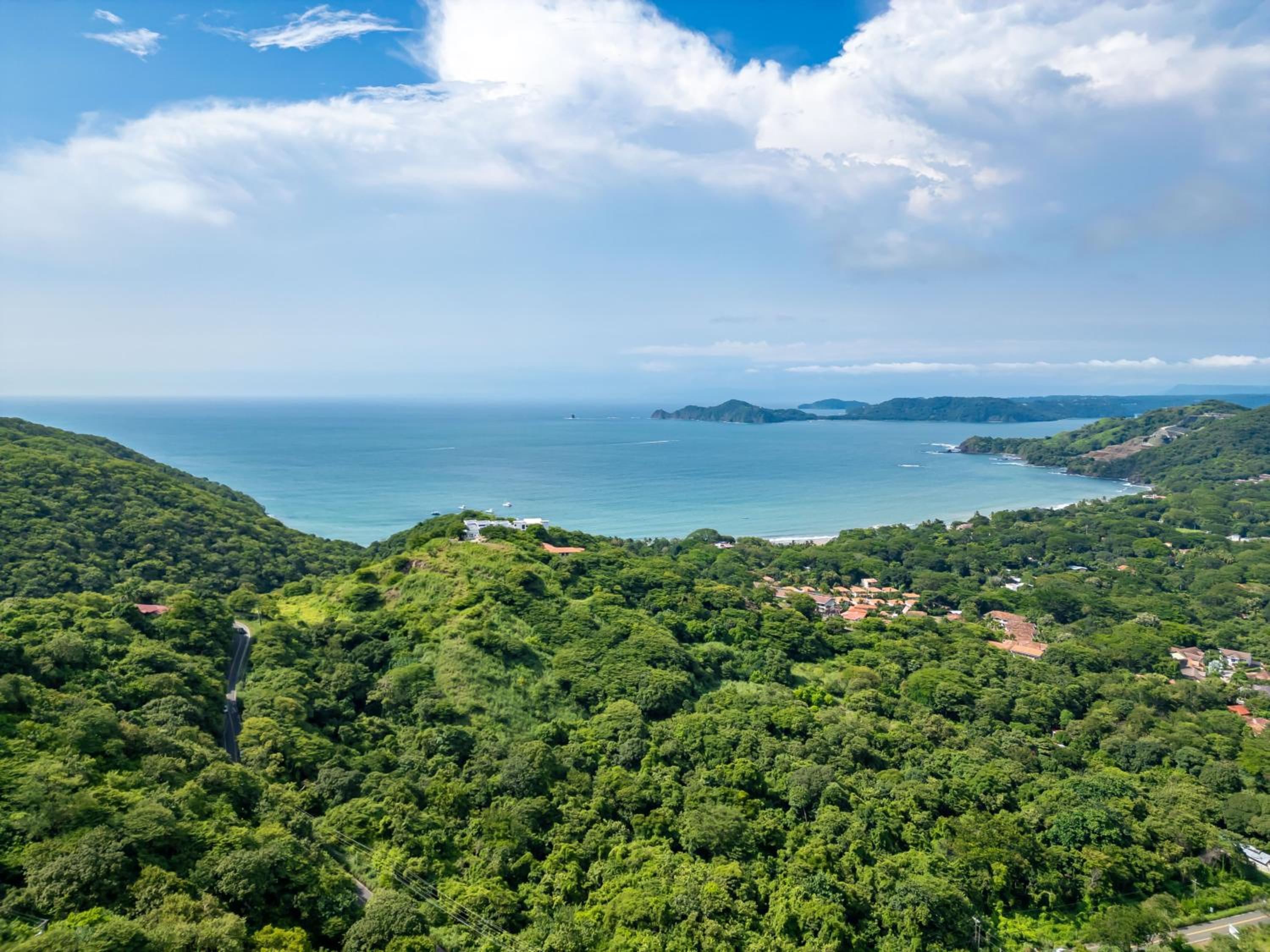 Casa Cole Top-of-the-World Villa w Pool Views