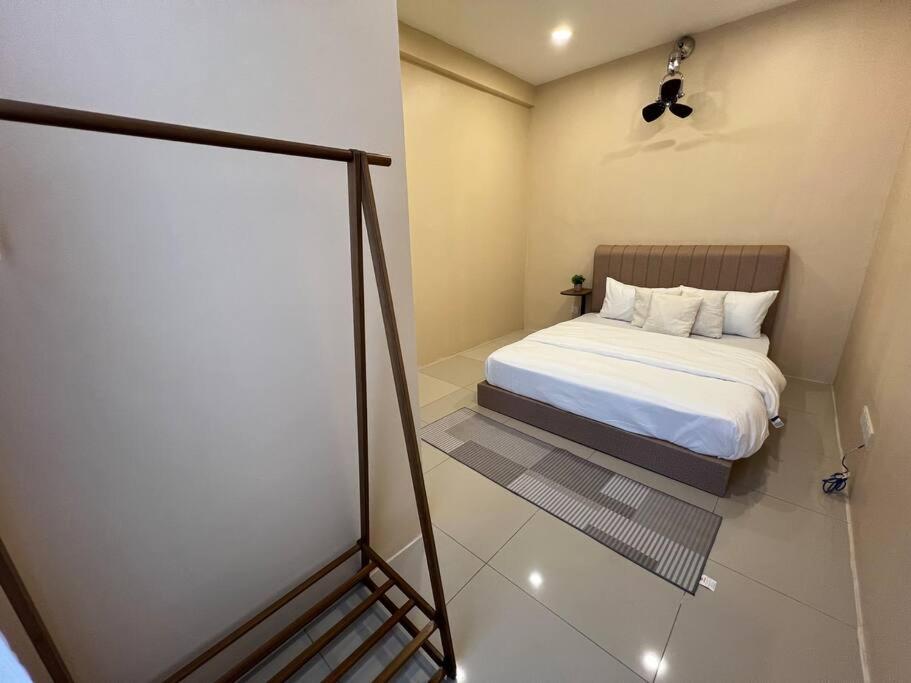 RUMAH SAUJANA KLIA by IMPIAN HOMESTAY photo 8
