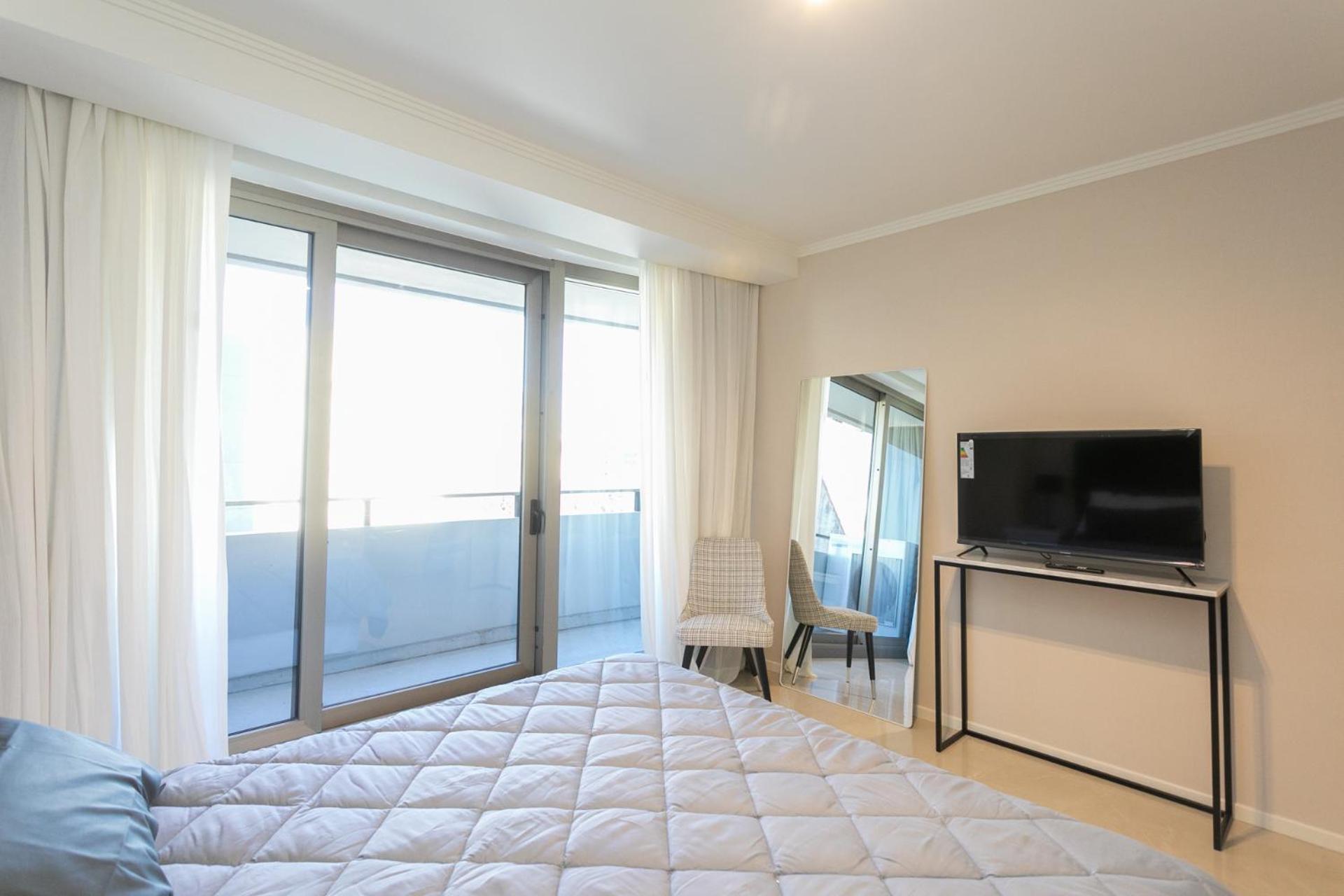 Deco Armani Stunning Apartment