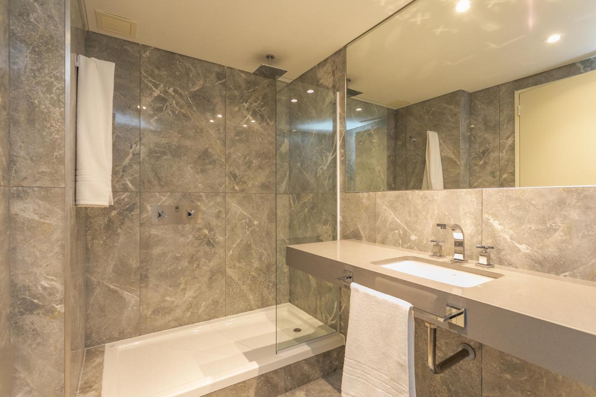Deco Armani Stunning Apartment