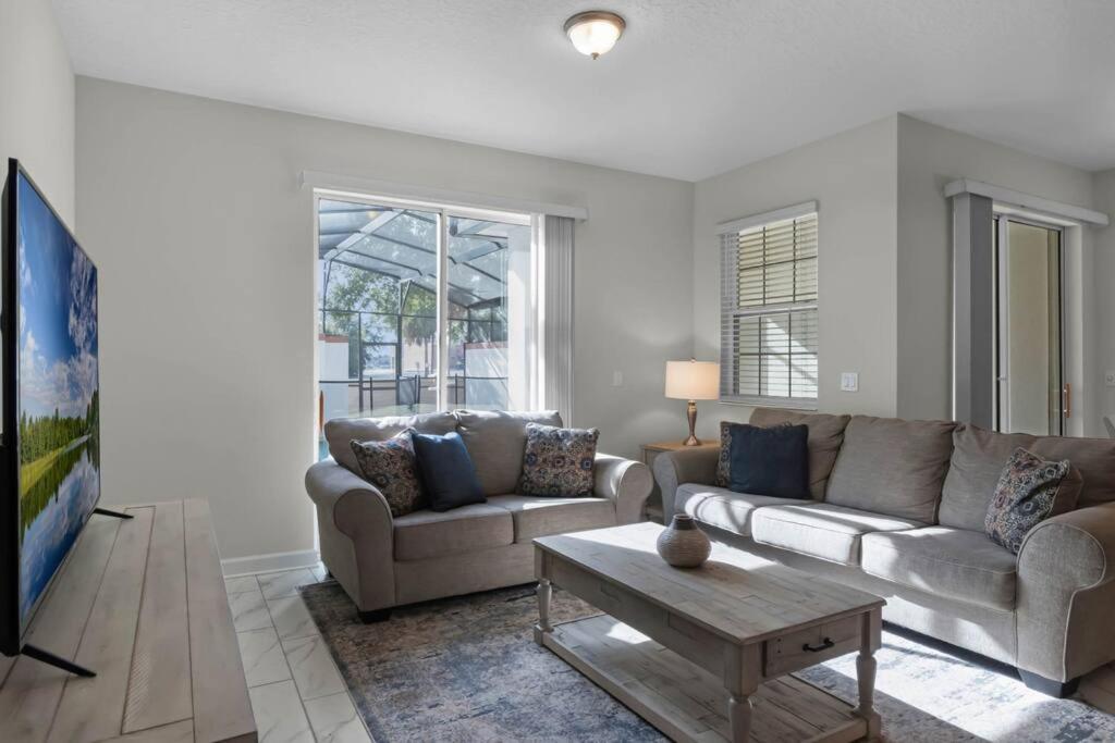 Comfortable 4 Bedrooms Storey view 2