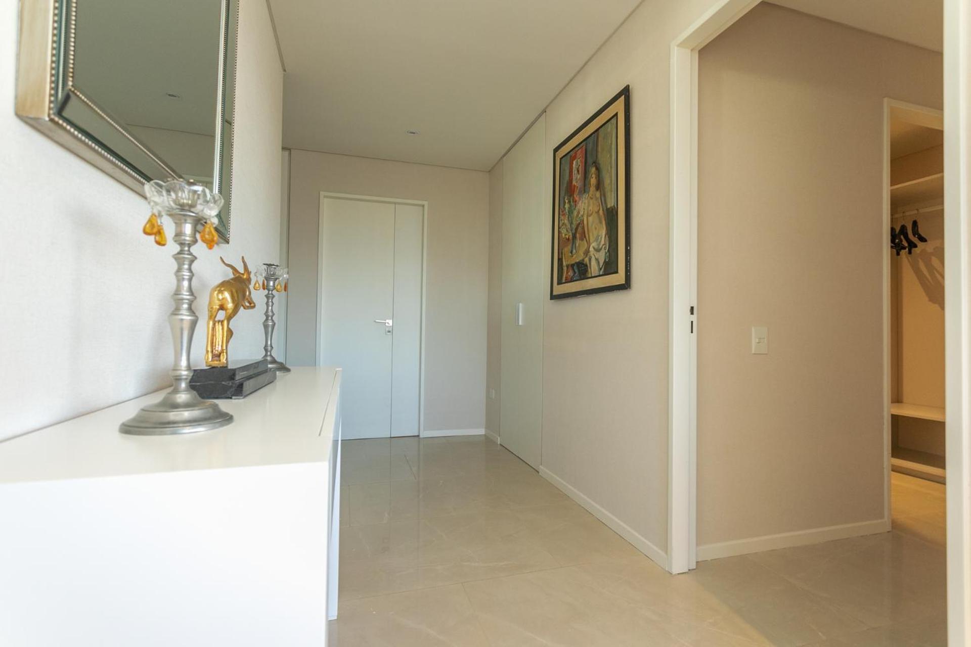 Deco Armani Stunning Apartment