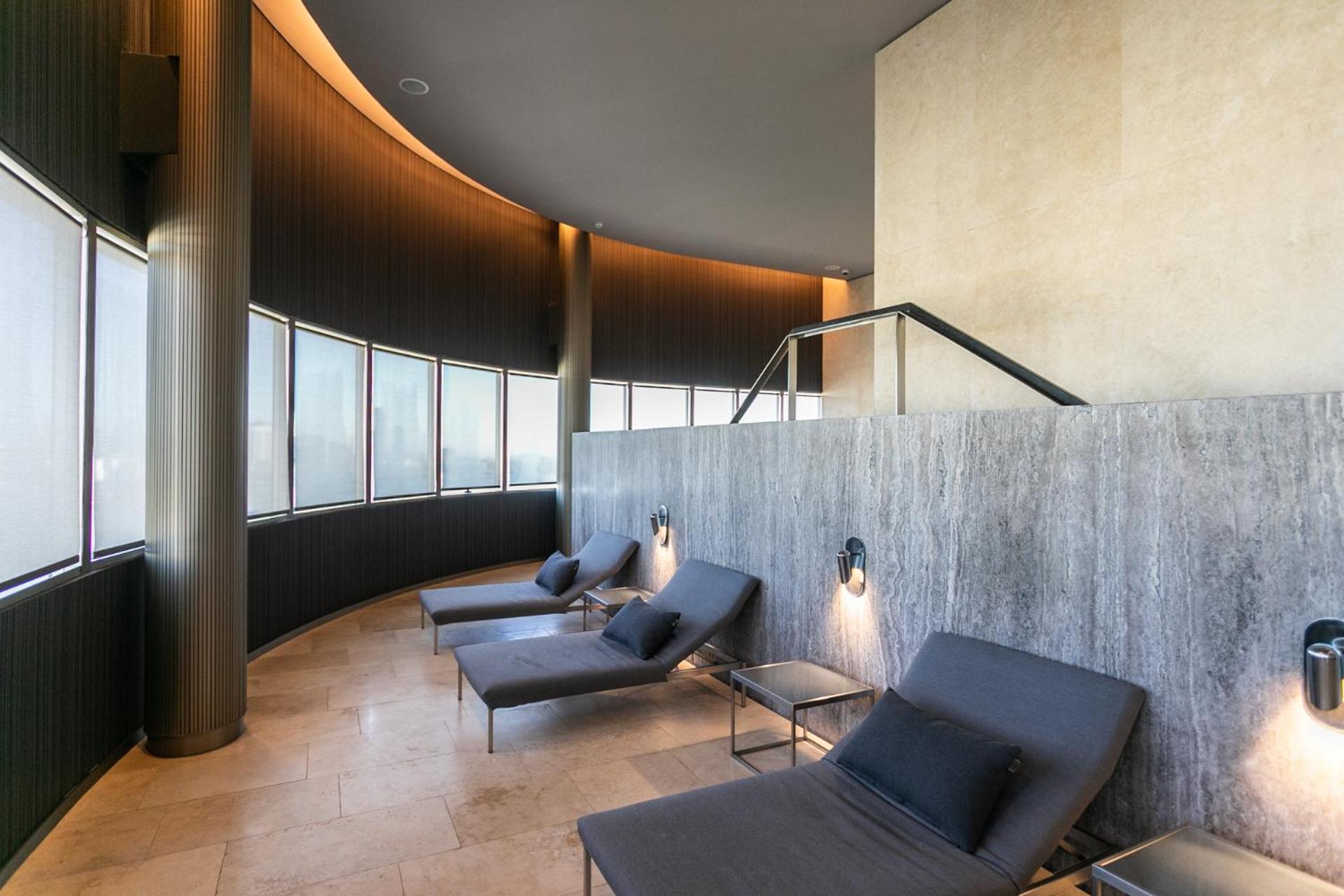 Deco Armani Stunning Apartment